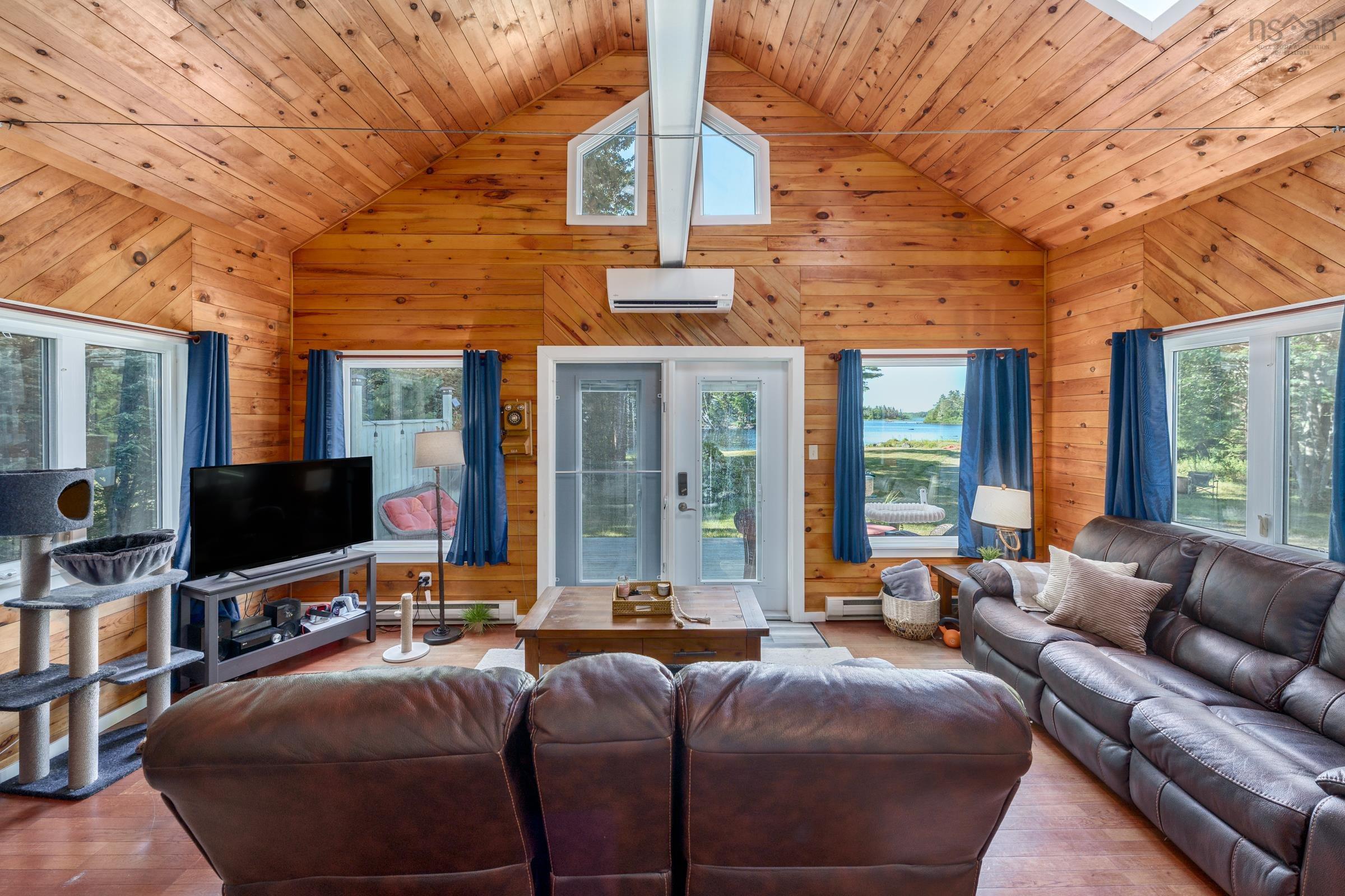 $479,000.00: 412 Double Lake Road, North Range