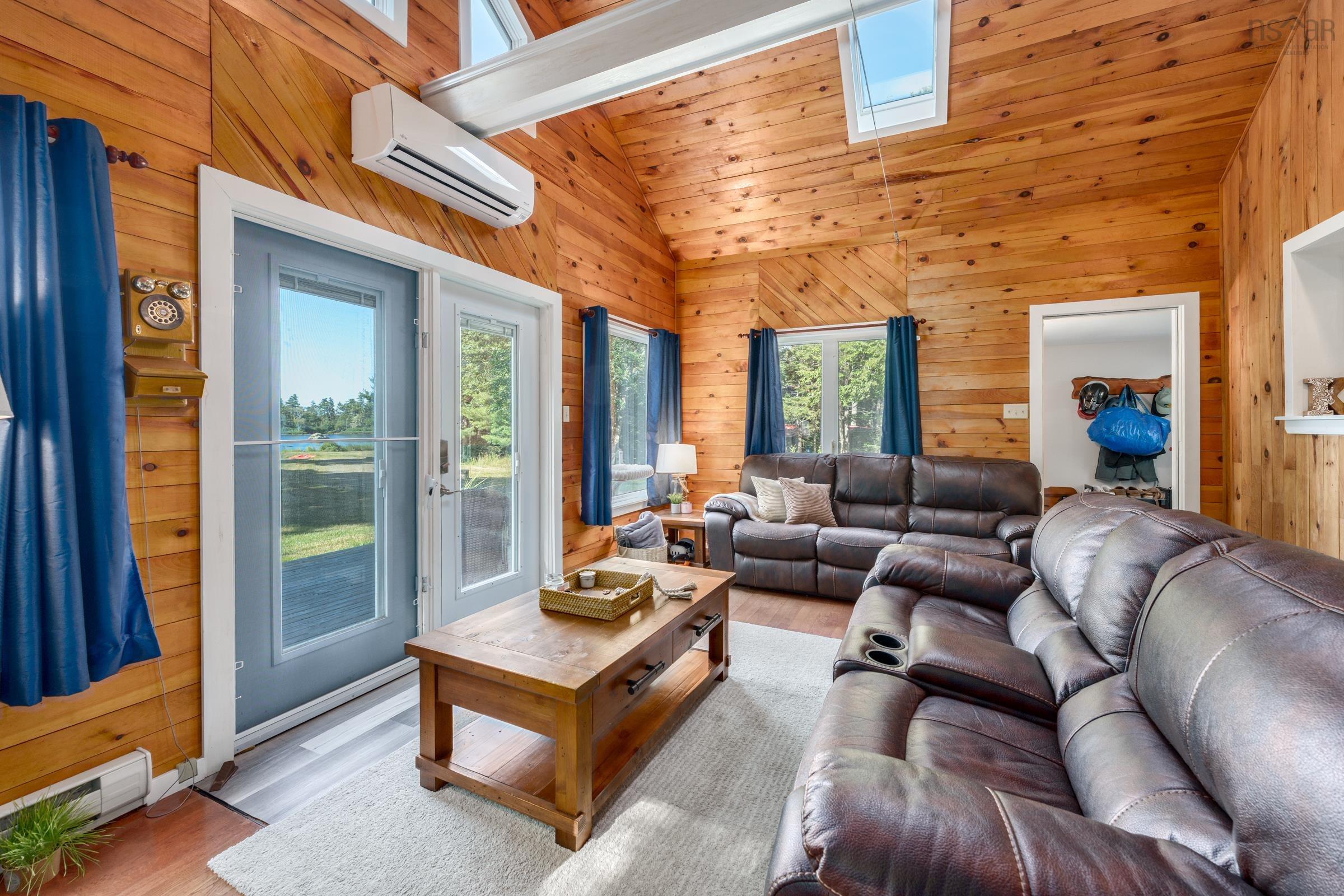 $479,000.00: 412 Double Lake Road, North Range