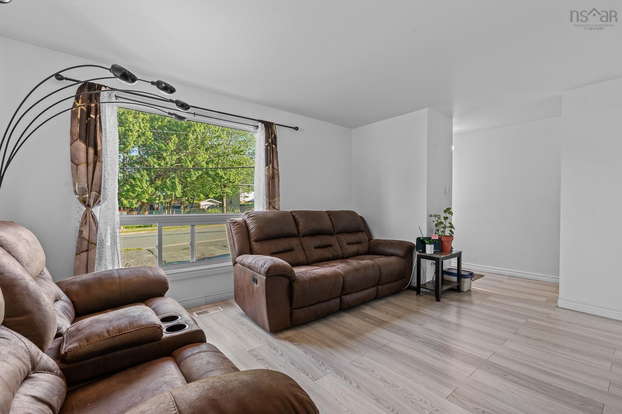 $409,900.00: 141 Merrimac Drive, Cole Harbour