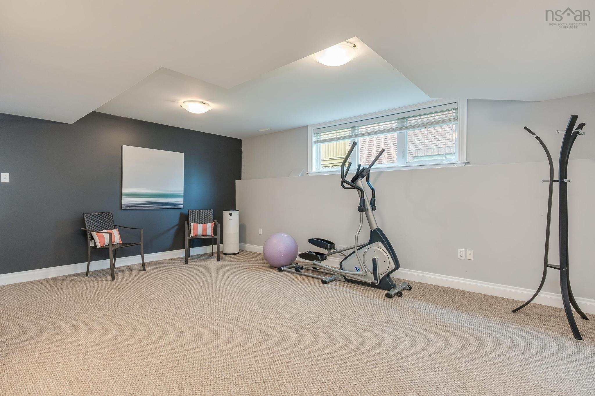 $839,900.00: 20 Haystead Ridge, Bedford