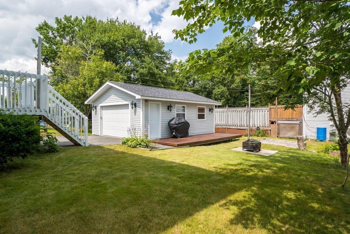 $609,900.00: 5 Aspen Grove, Timberlea