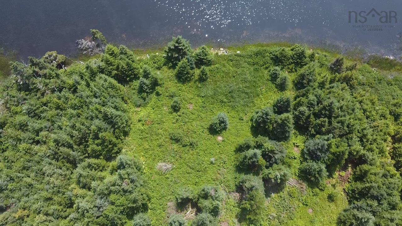 31 Kaakwogook Way, Clam Bay, NS (MLS® 202518600)
