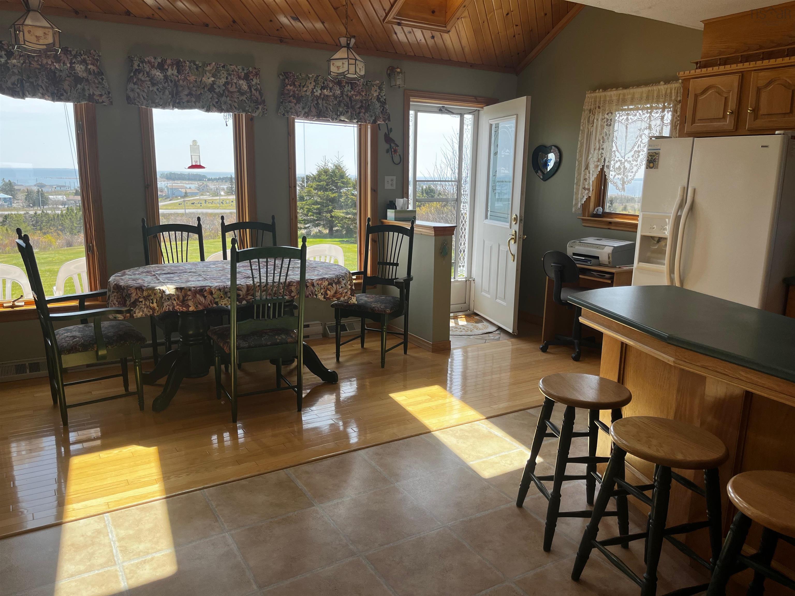 $339,000.00: 25 North Road, Charlos Cove