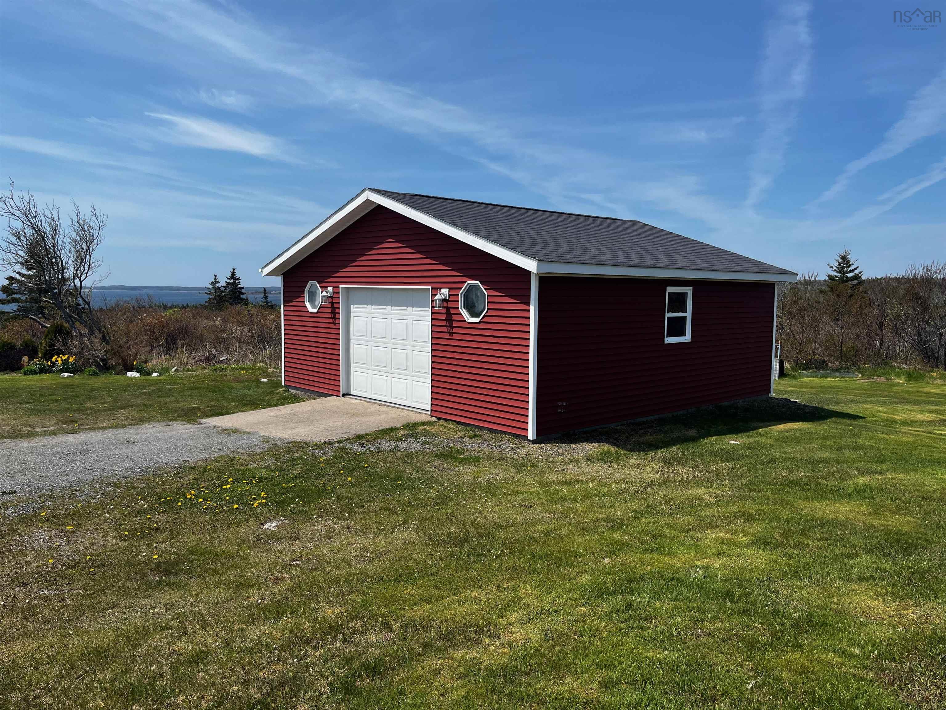 $339,000.00: 25 North Road, Charlos Cove