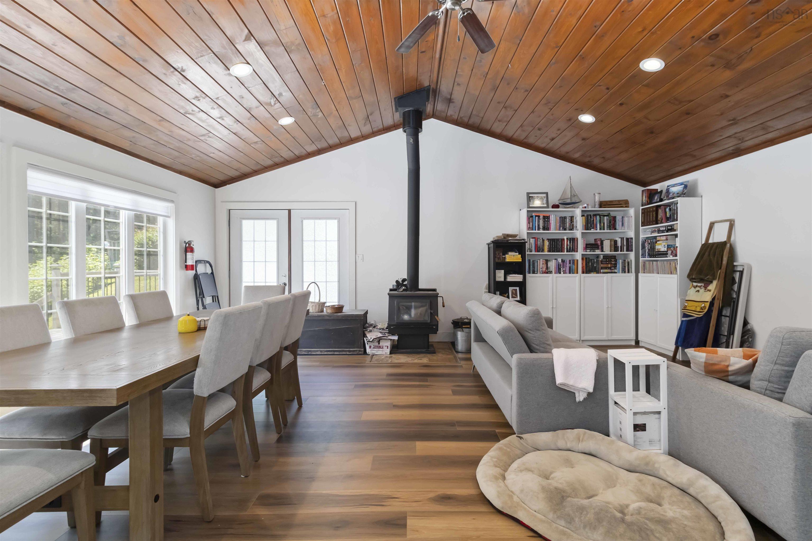 $299,900.00: 15 Elizabeth Avenue, New Germany