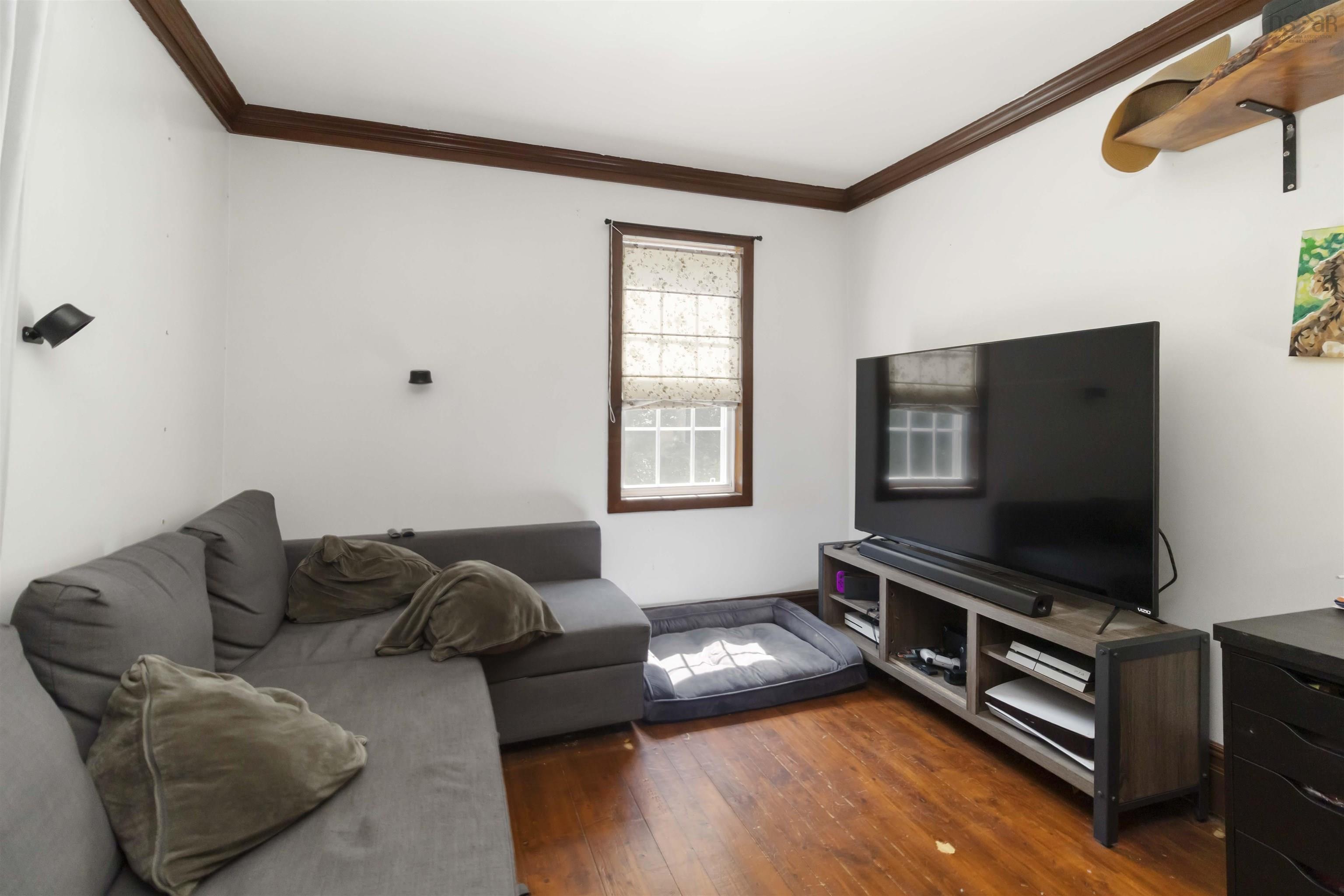 $299,900.00: 15 Elizabeth Avenue, New Germany