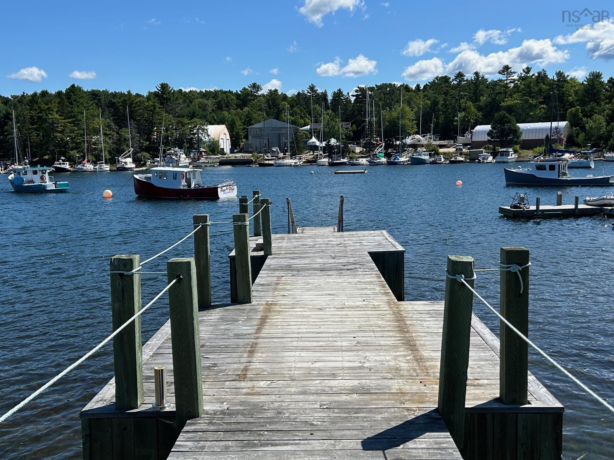 $475,000.00: 142 Gold River Road, Gold River