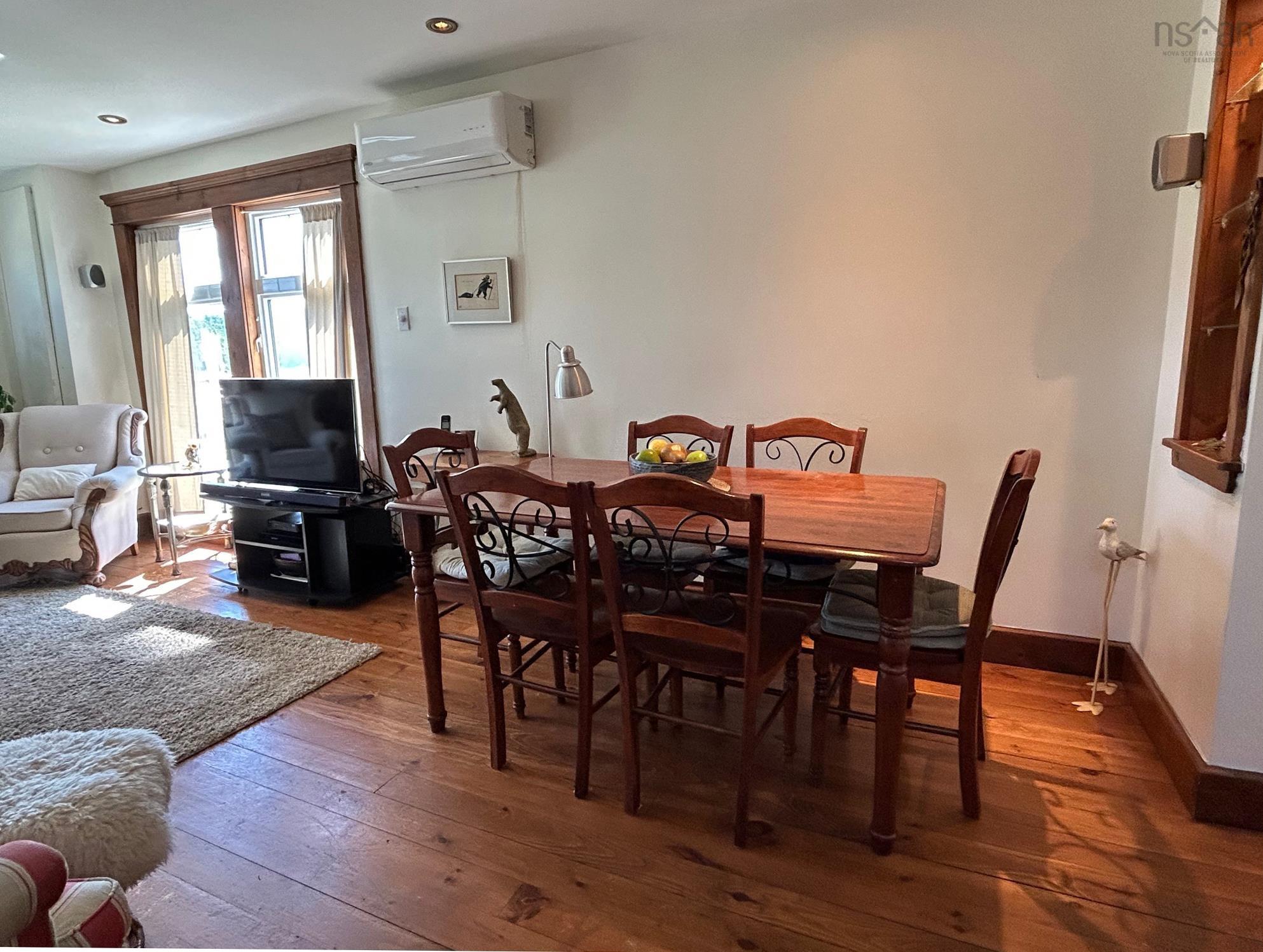 $475,000.00: 142 Gold River Road, Gold River