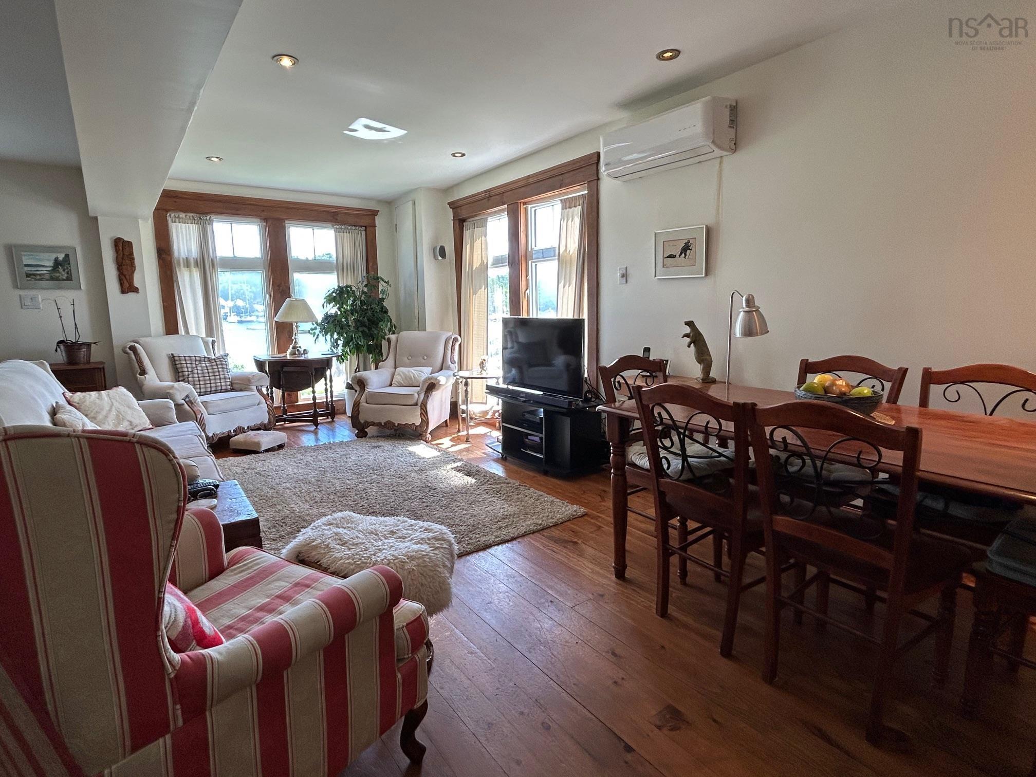 $475,000.00: 142 Gold River Road, Gold River