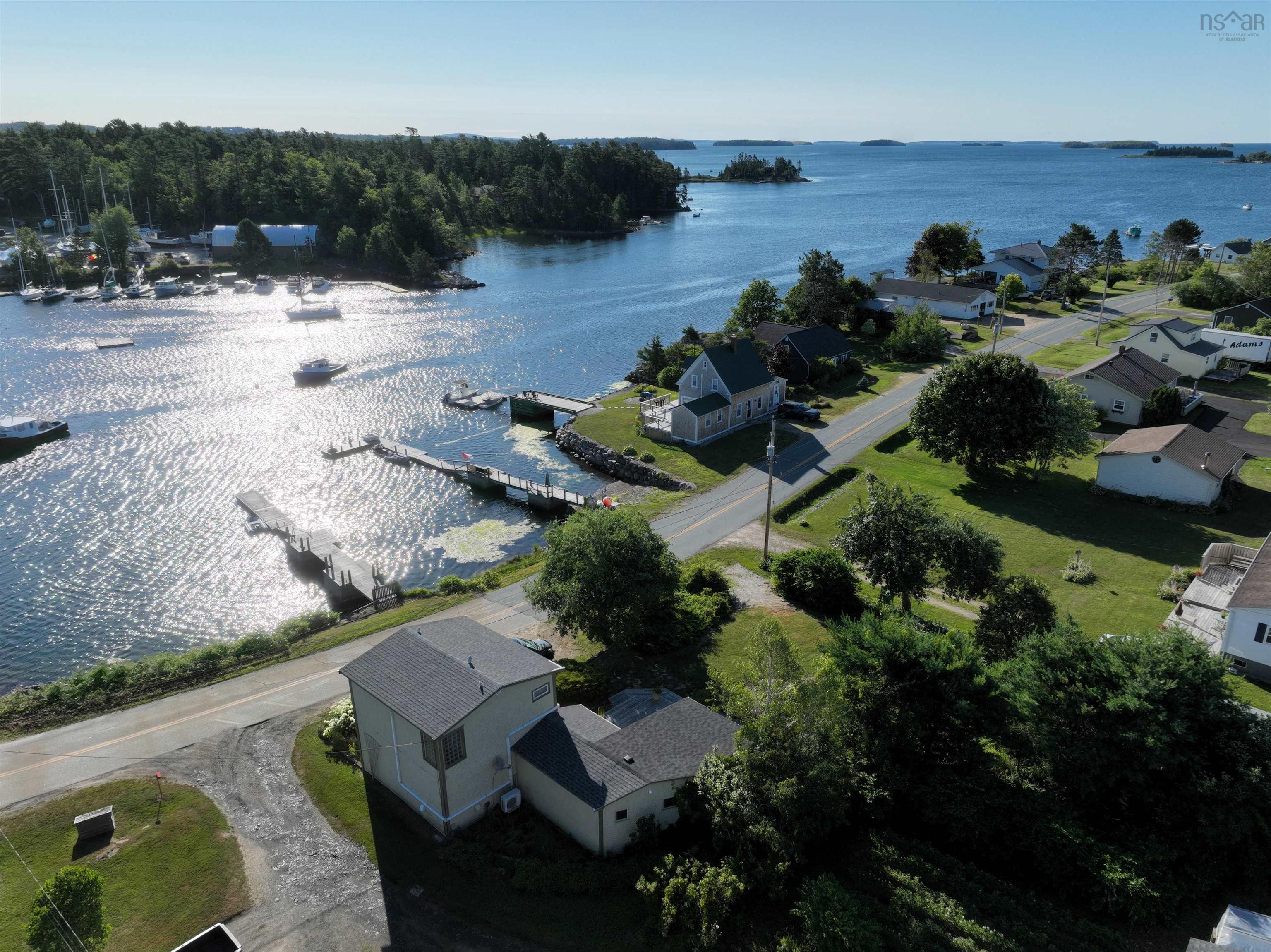 $475,000.00: 142 Gold River Road, Gold River