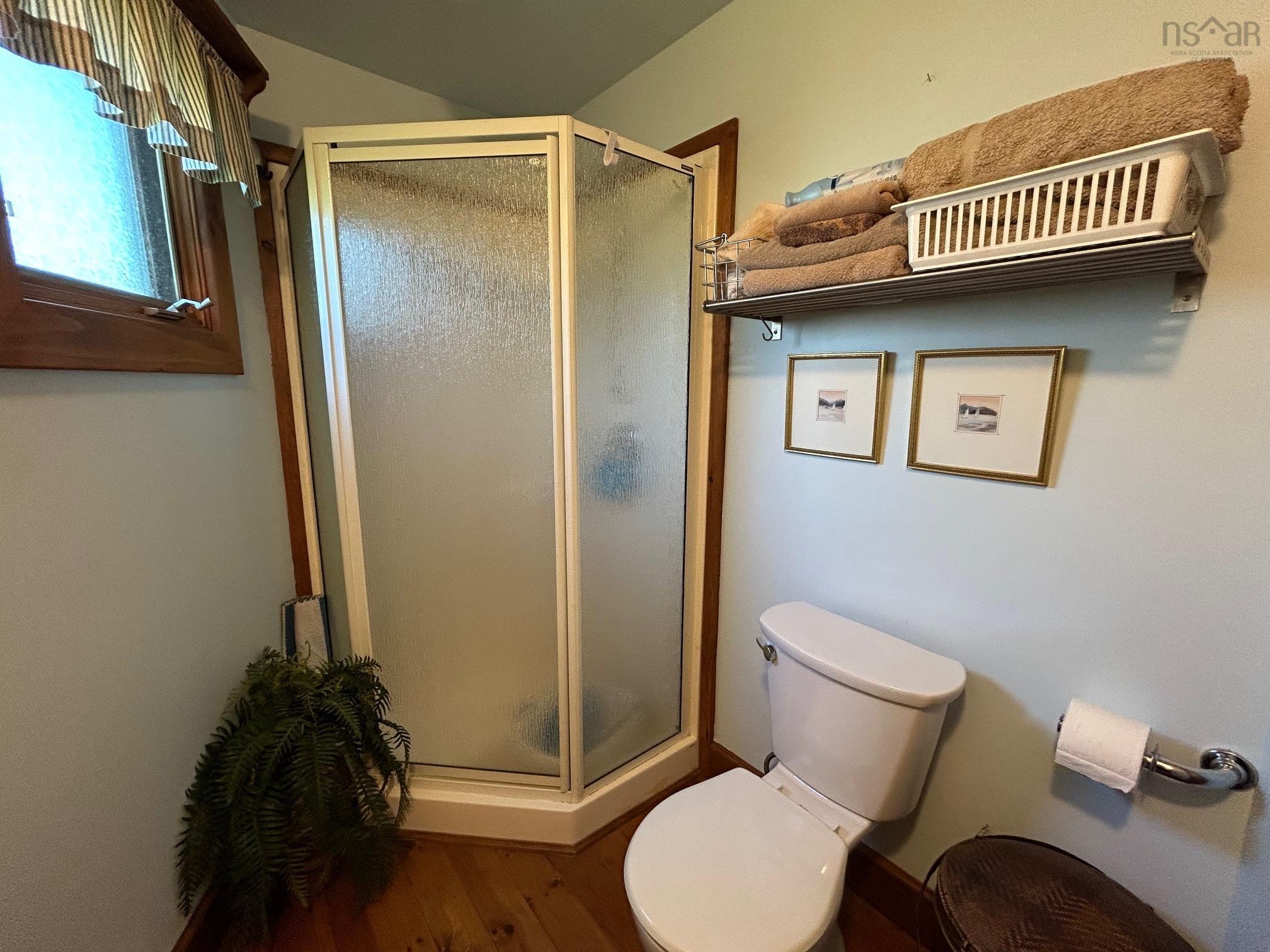 $475,000.00: 142 Gold River Road, Gold River