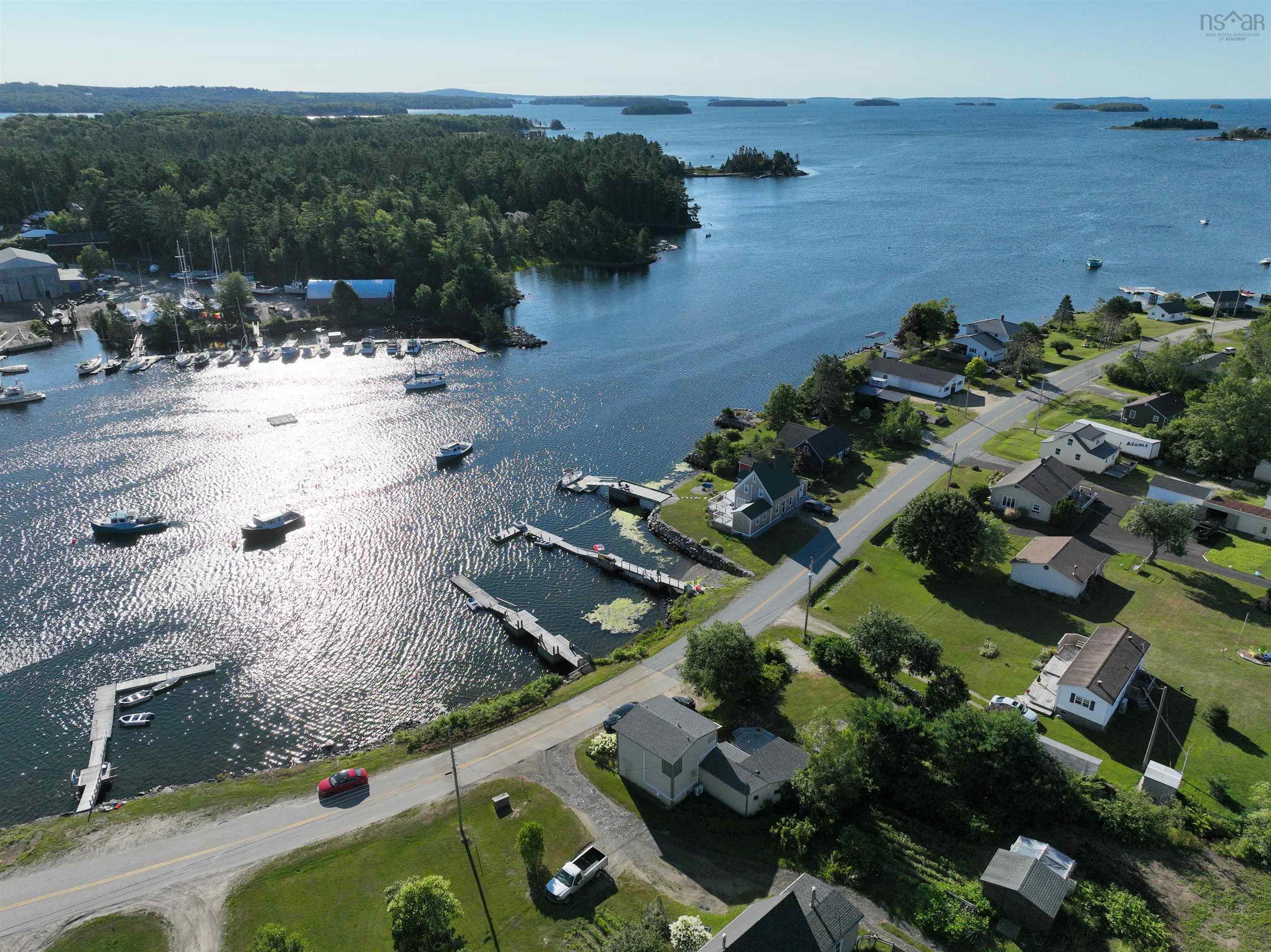 $475,000.00: 142 Gold River Road, Gold River