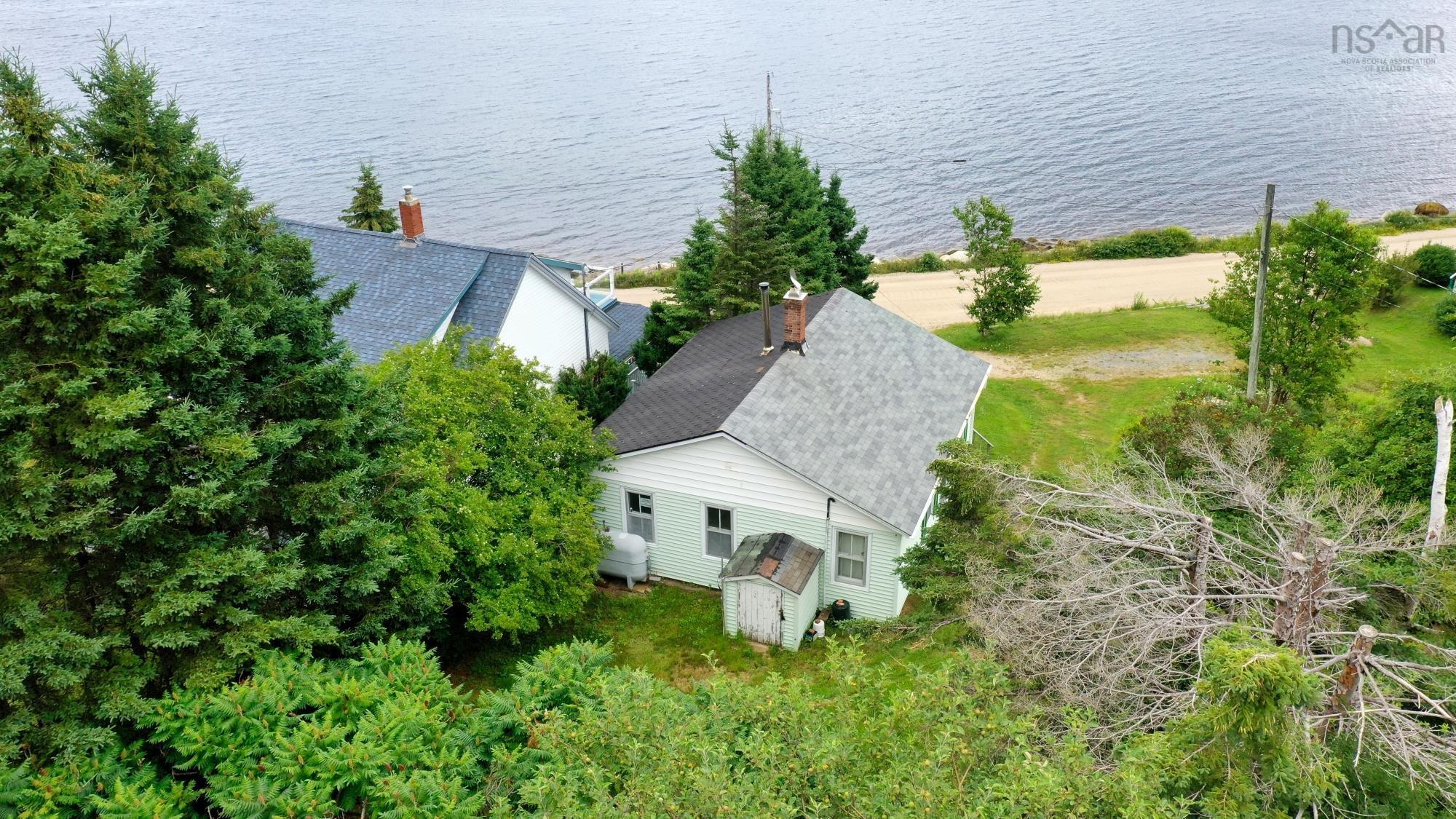 $319,000.00: 462 Mill Cove Shore Road, Birchy Head