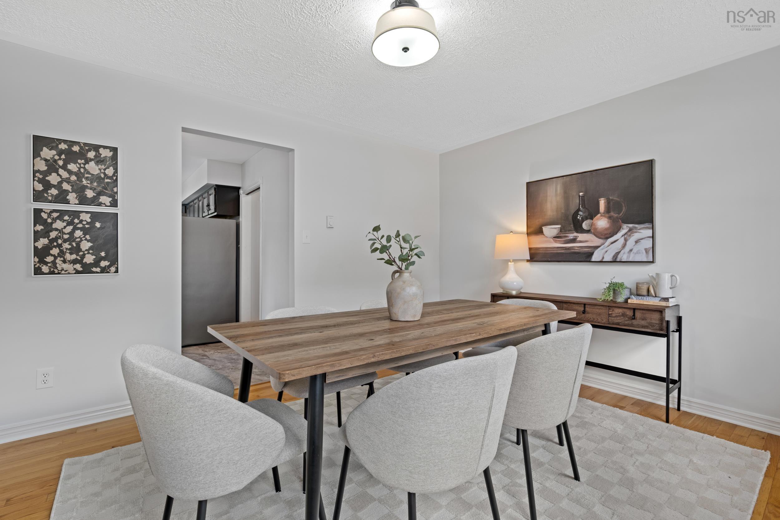 $799,000.00: 14 Whimsical Lake Crescent, Halifax