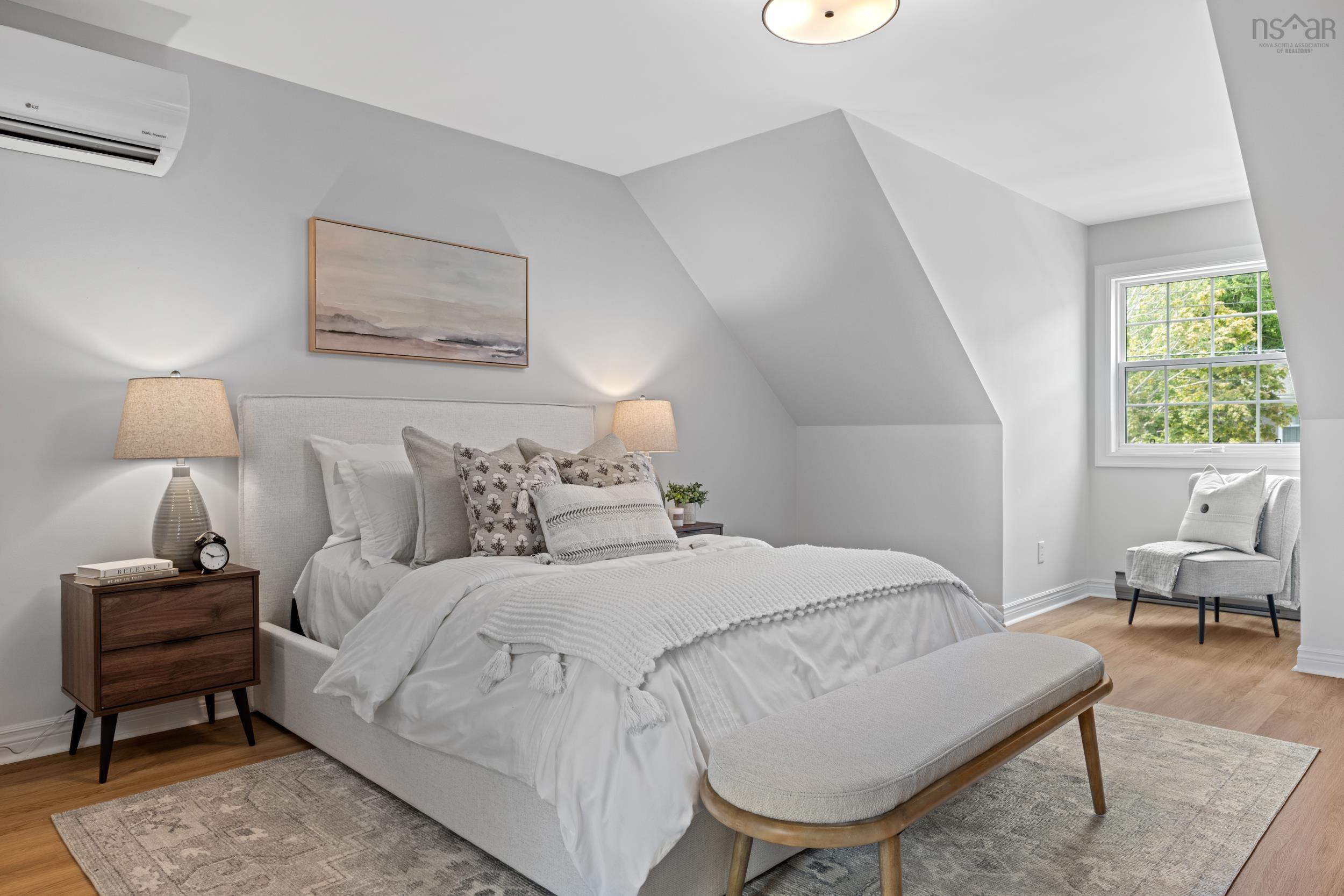 $799,000.00: 14 Whimsical Lake Crescent, Halifax