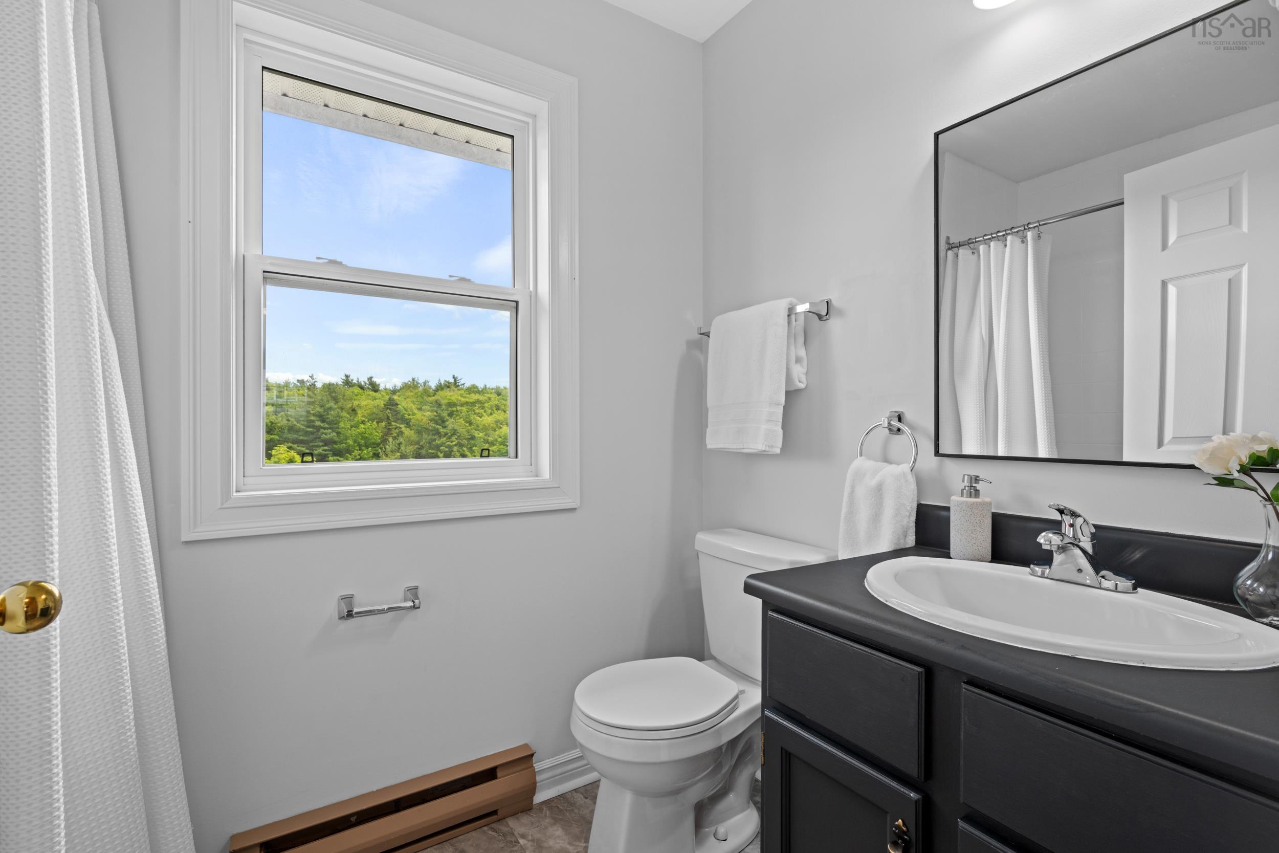 $799,000.00: 14 Whimsical Lake Crescent, Halifax