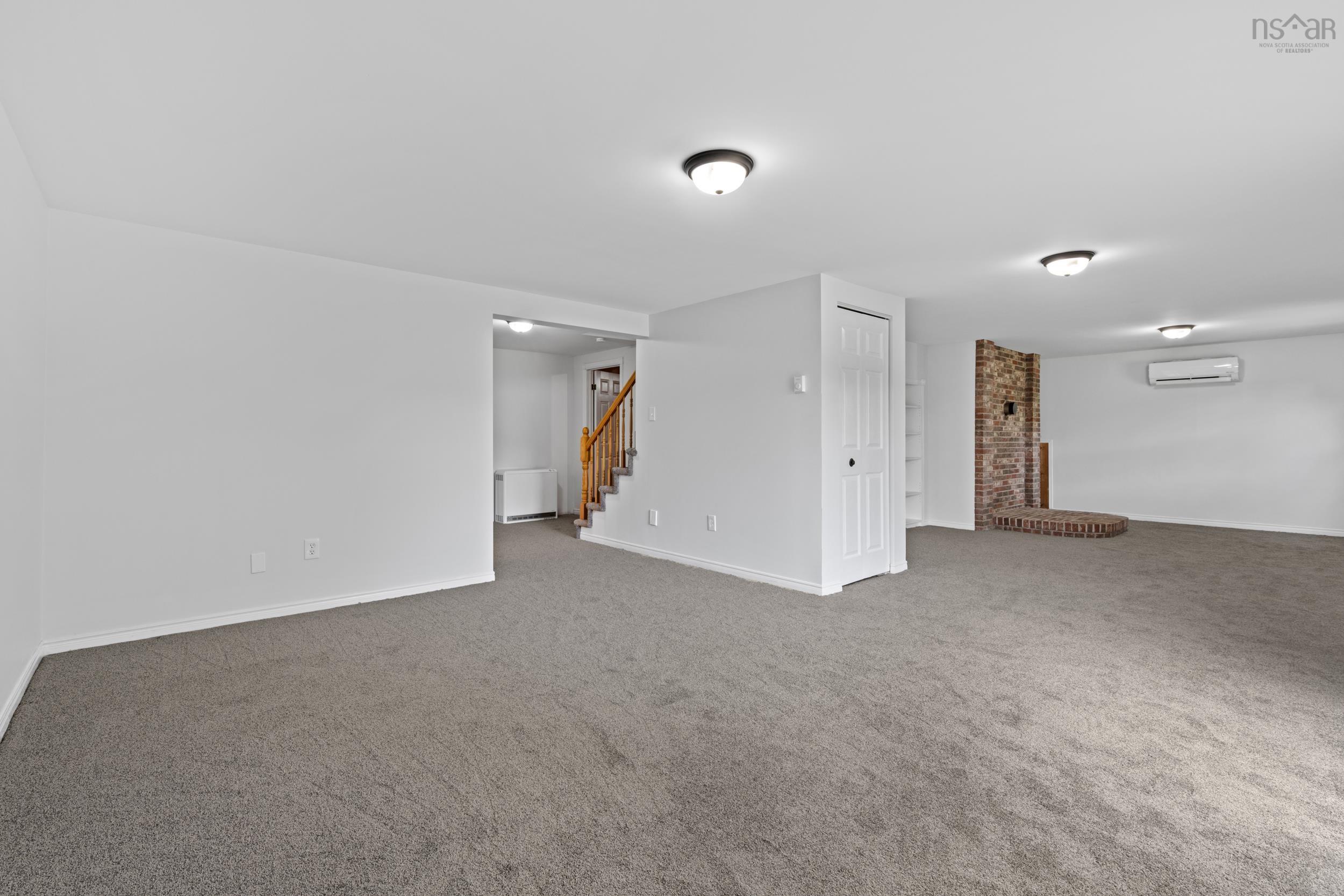 $799,000.00: 14 Whimsical Lake Crescent, Halifax