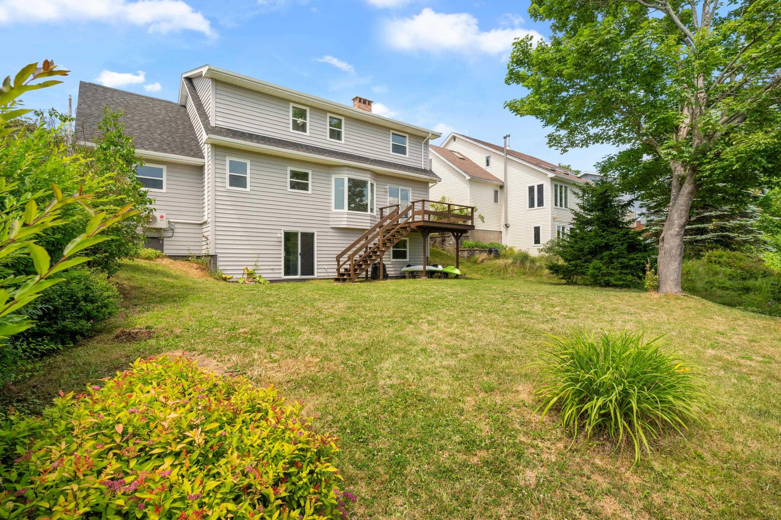 $799,000.00: 14 Whimsical Lake Crescent, Halifax