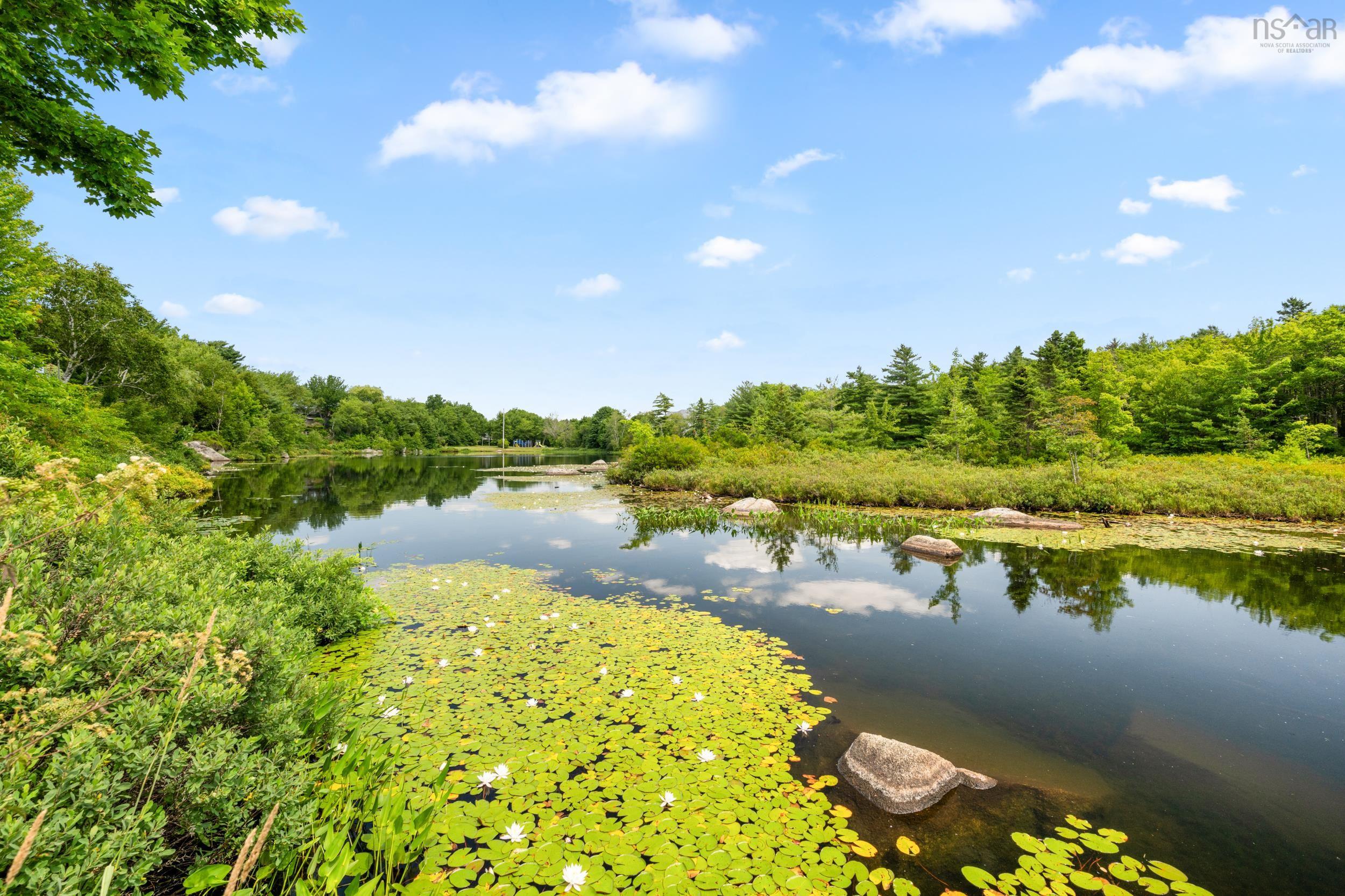 $799,000.00: 14 Whimsical Lake Crescent, Halifax