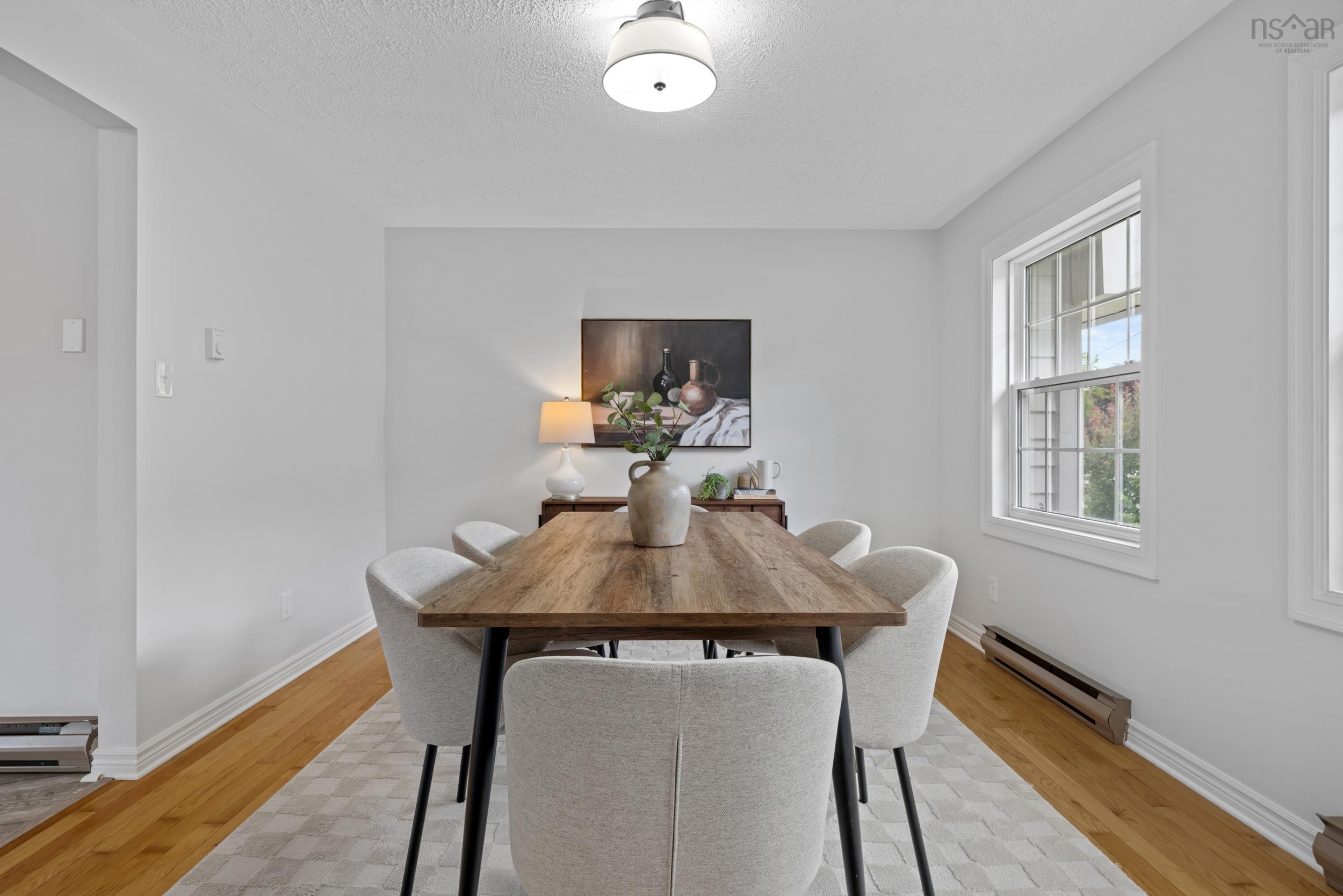 $799,000.00: 14 Whimsical Lake Crescent, Halifax