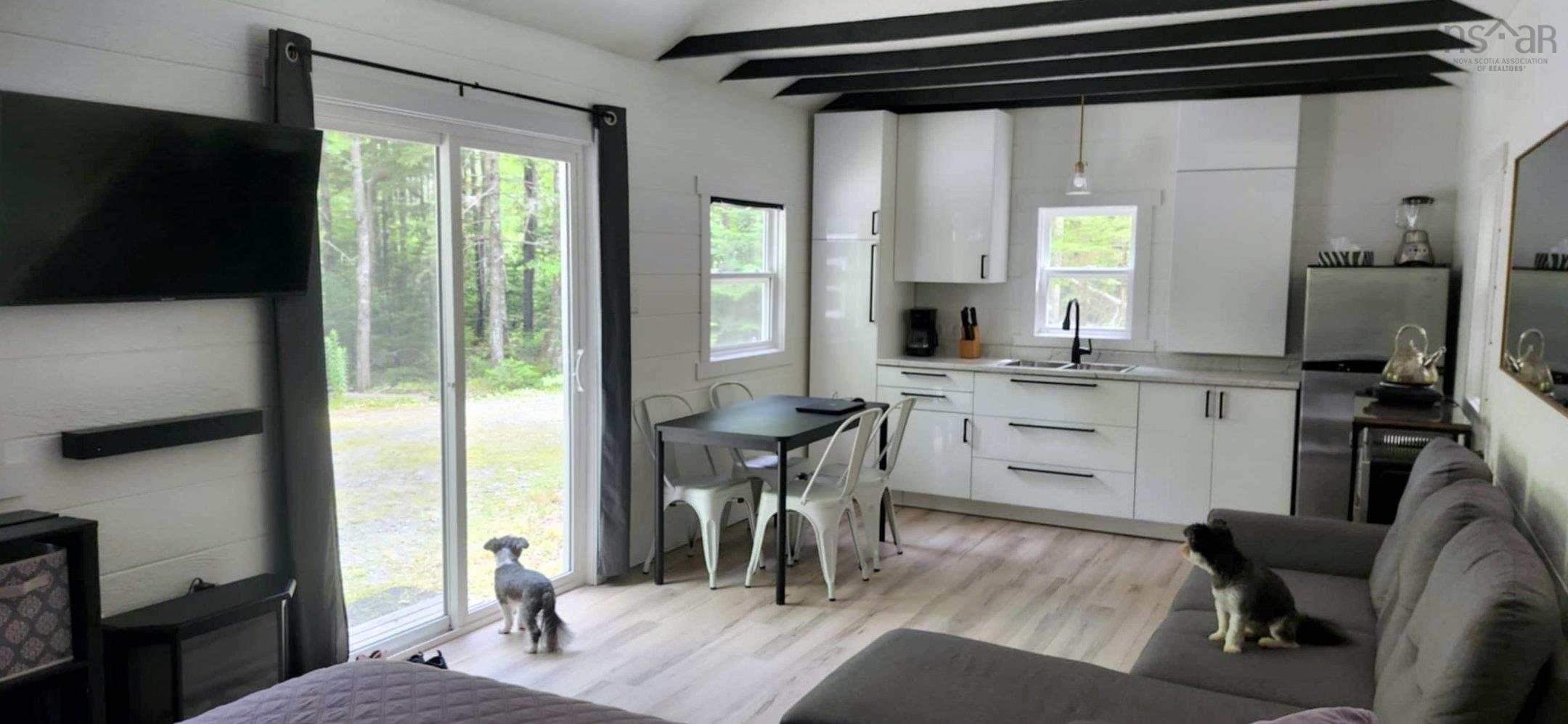 $125,000.00: 34 Balsam Road, Parkdale