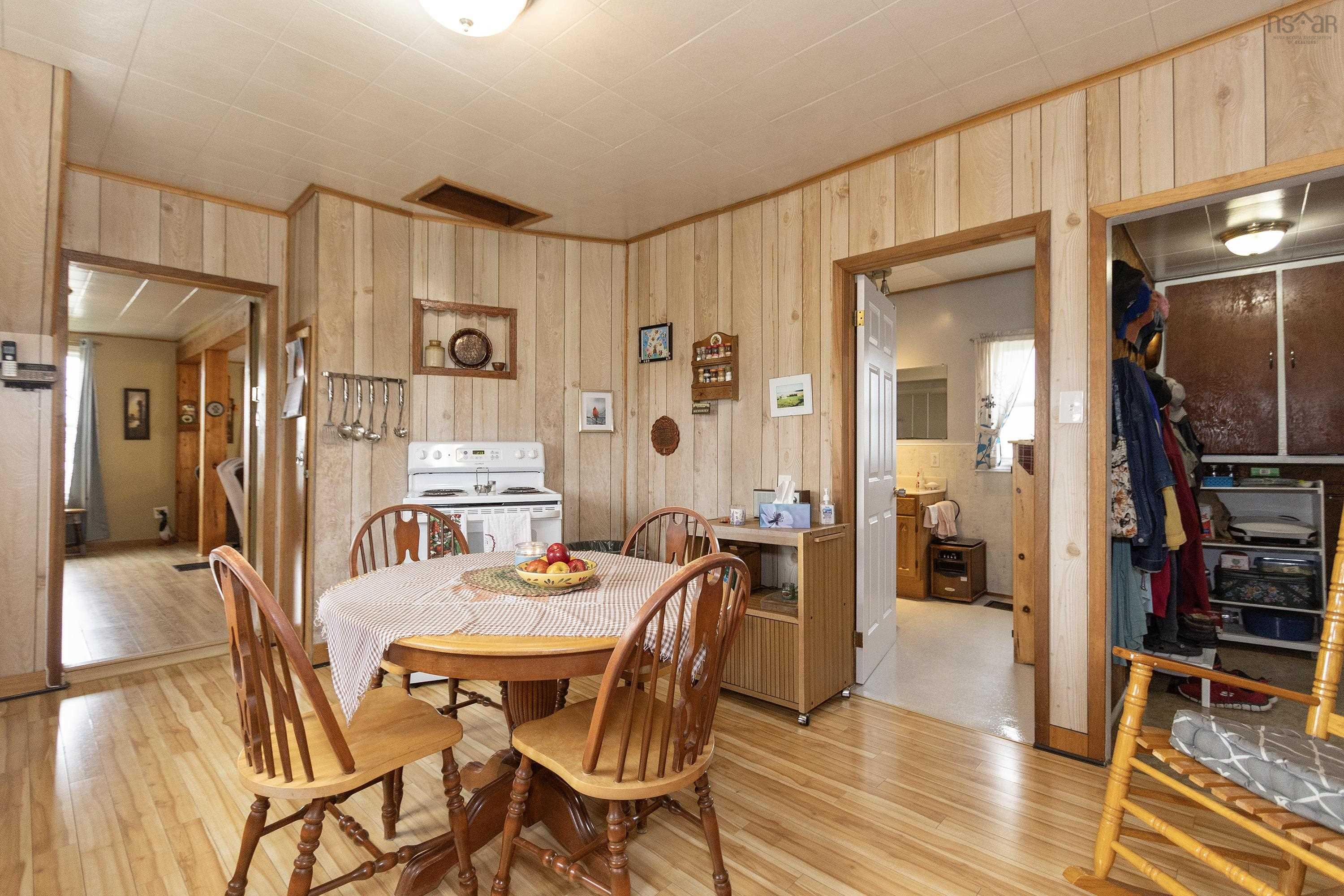 $249,900.00: 516 Lower Cove Road, Lower Cove