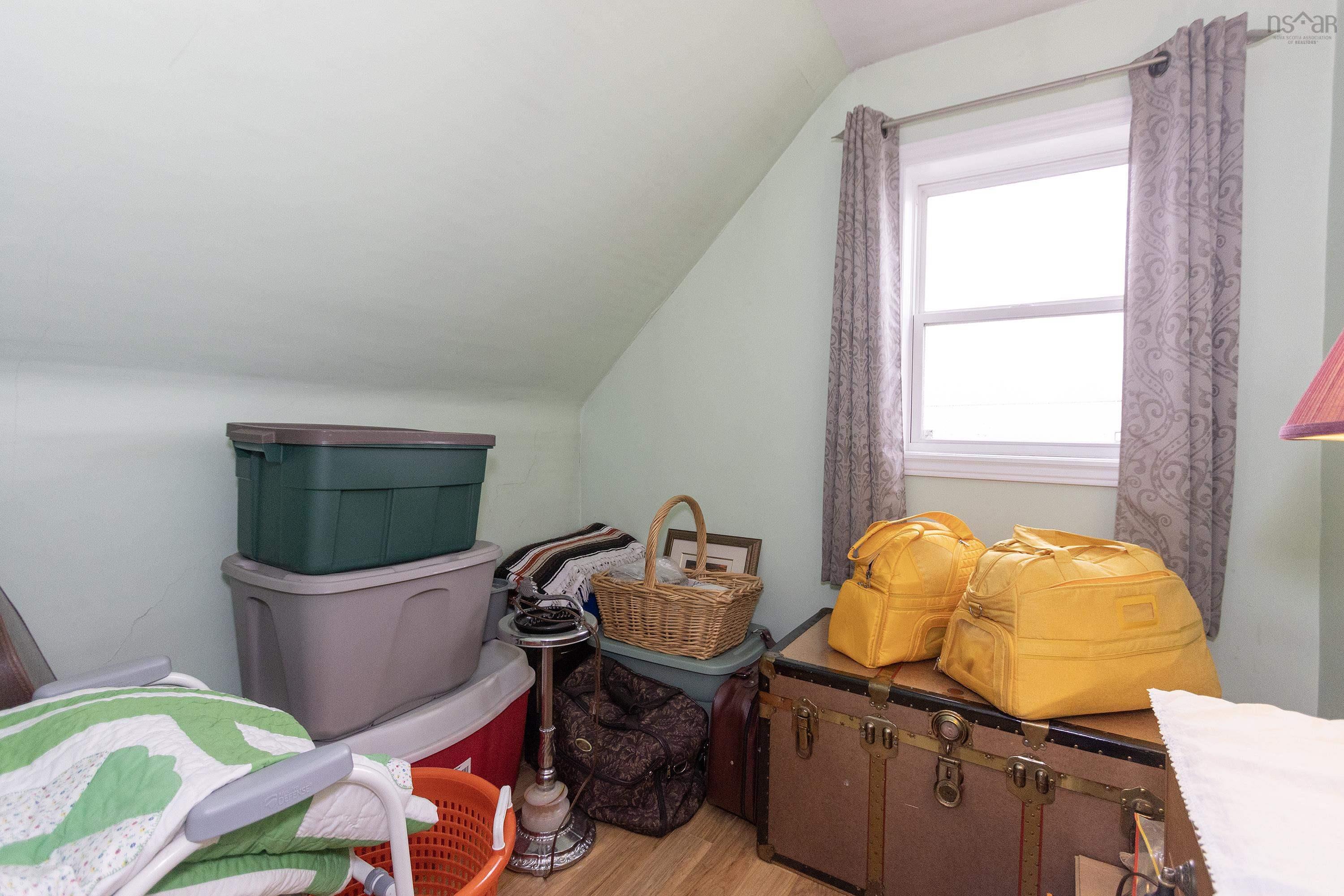 $249,900.00: 516 Lower Cove Road, Lower Cove