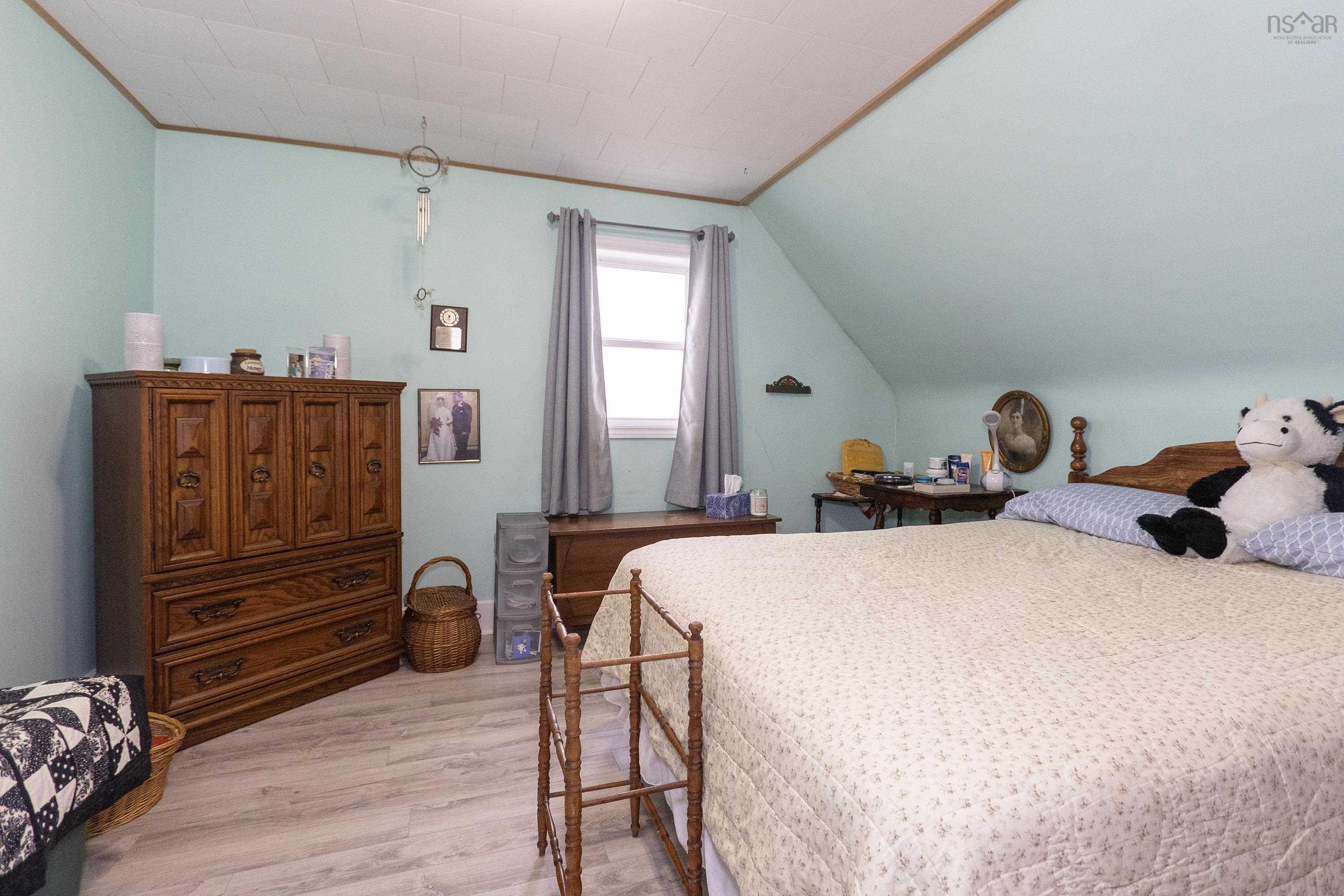 $249,900.00: 516 Lower Cove Road, Lower Cove