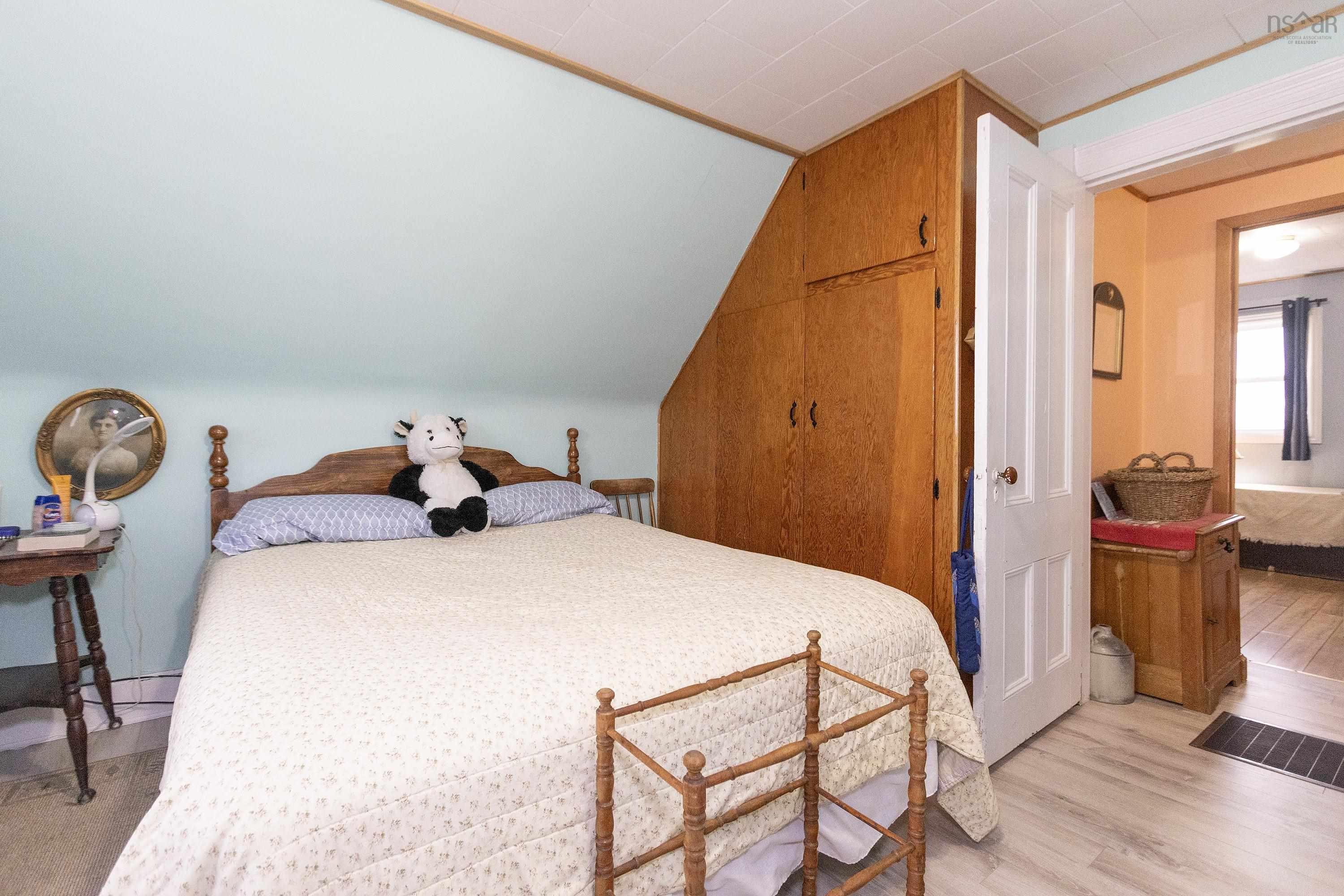 $249,900.00: 516 Lower Cove Road, Lower Cove