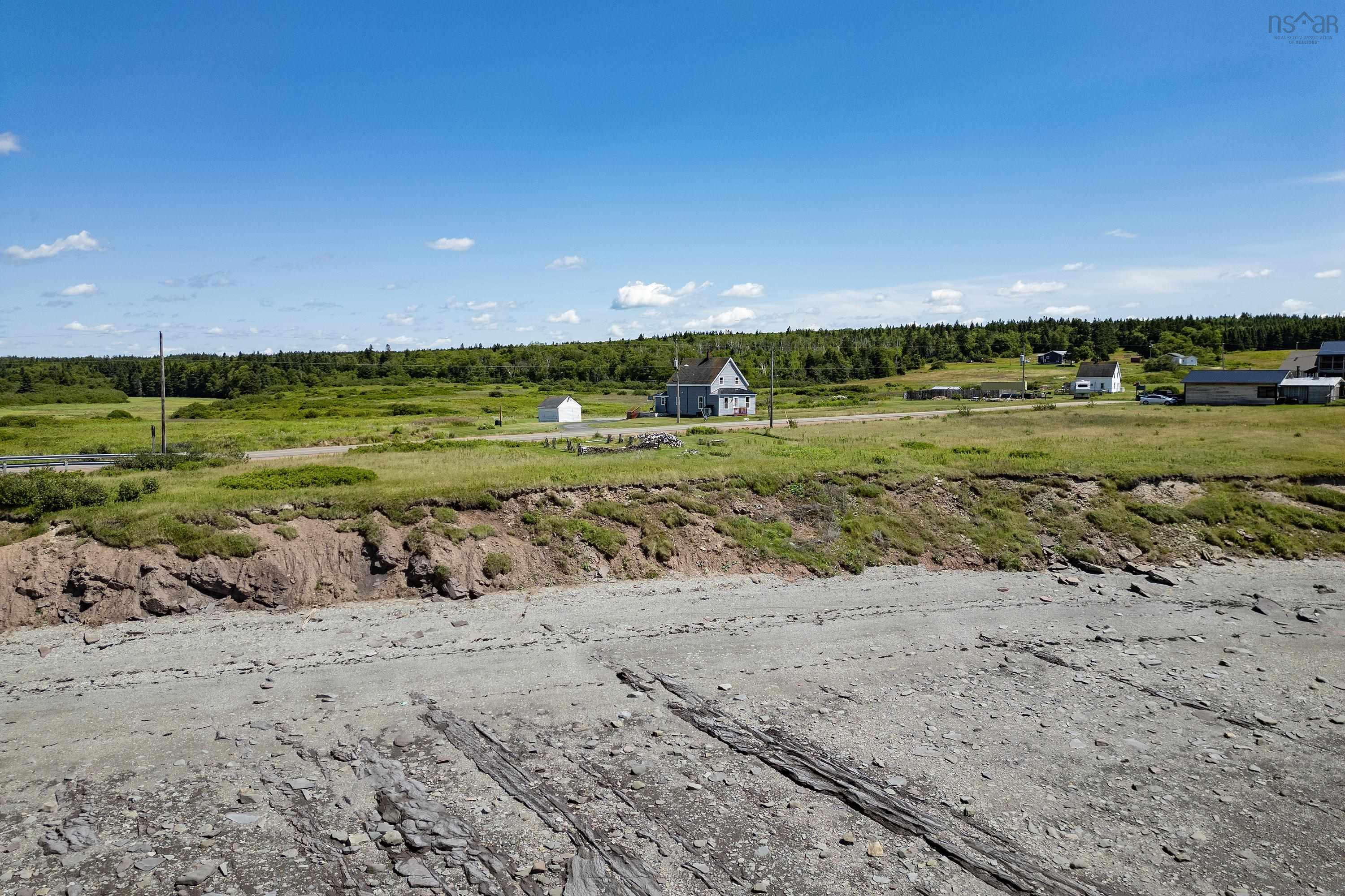 $249,900.00: 516 Lower Cove Road, Lower Cove