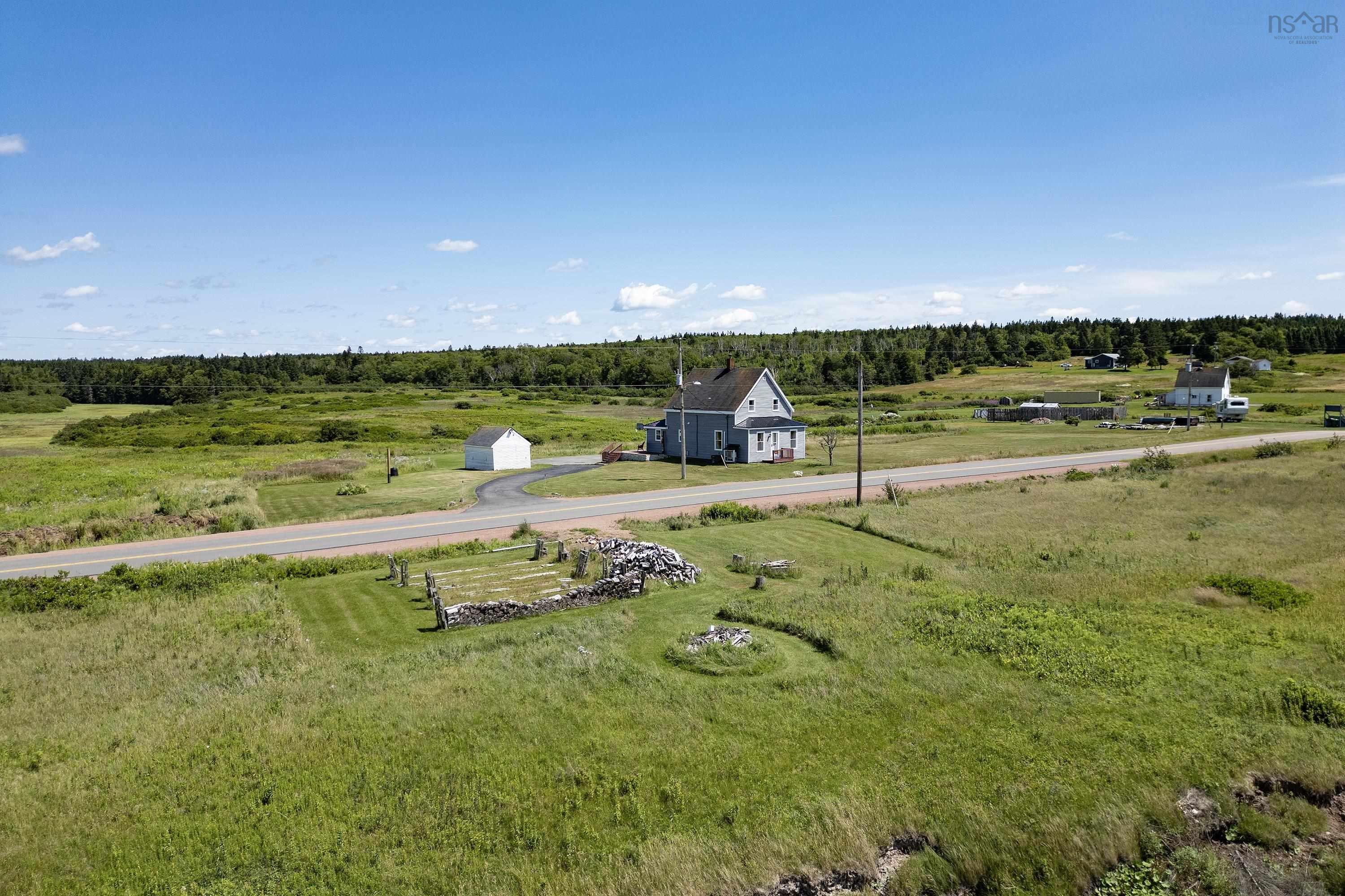 $249,900.00: 516 Lower Cove Road, Lower Cove