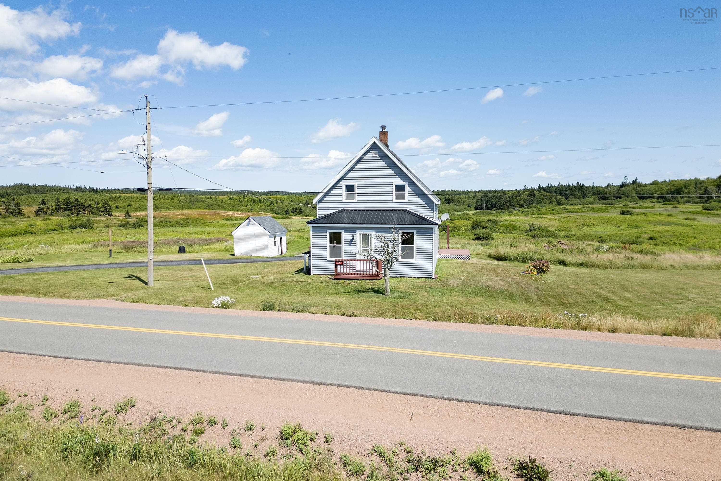 $249,900.00: 516 Lower Cove Road, Lower Cove