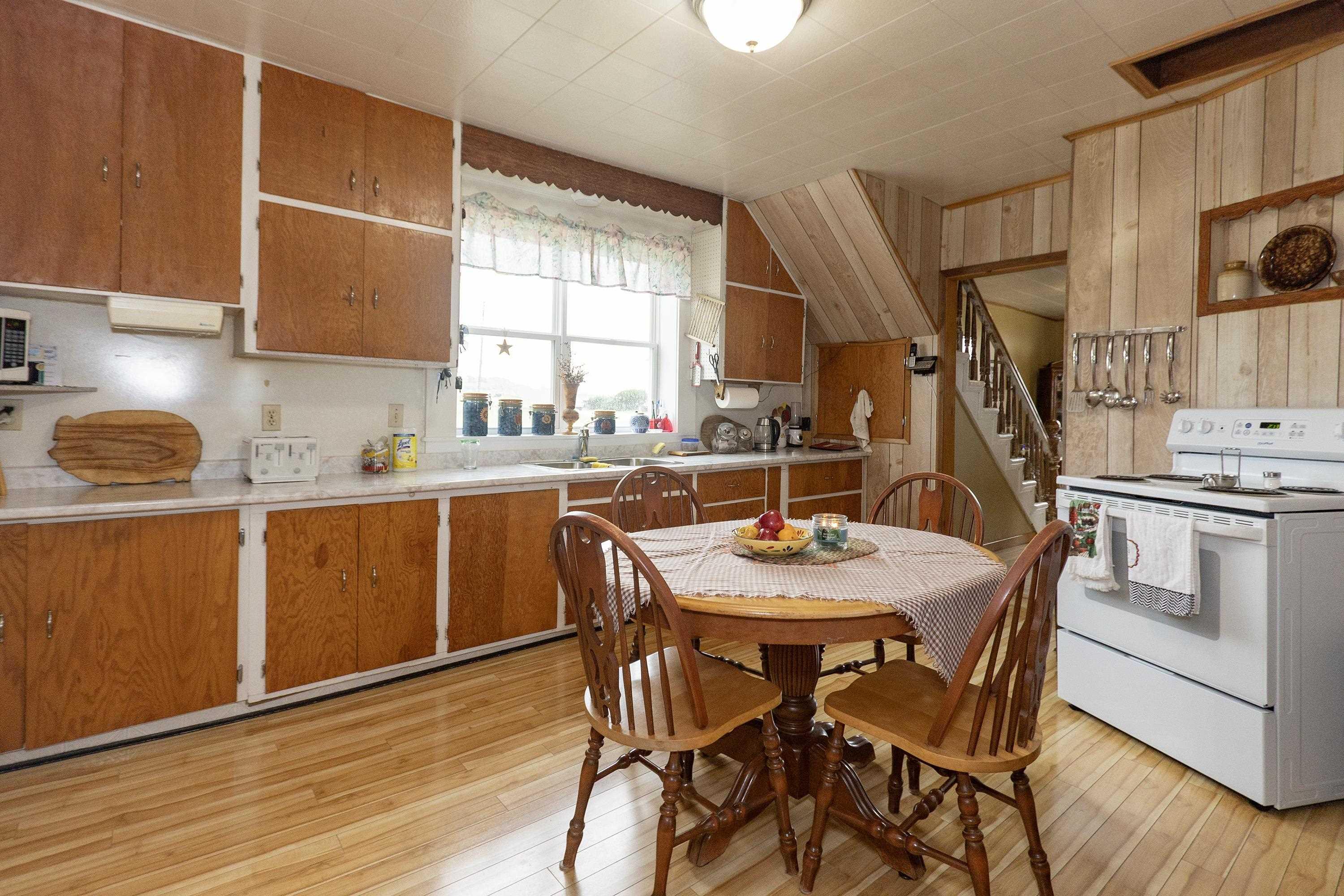 $249,900.00: 516 Lower Cove Road, Lower Cove