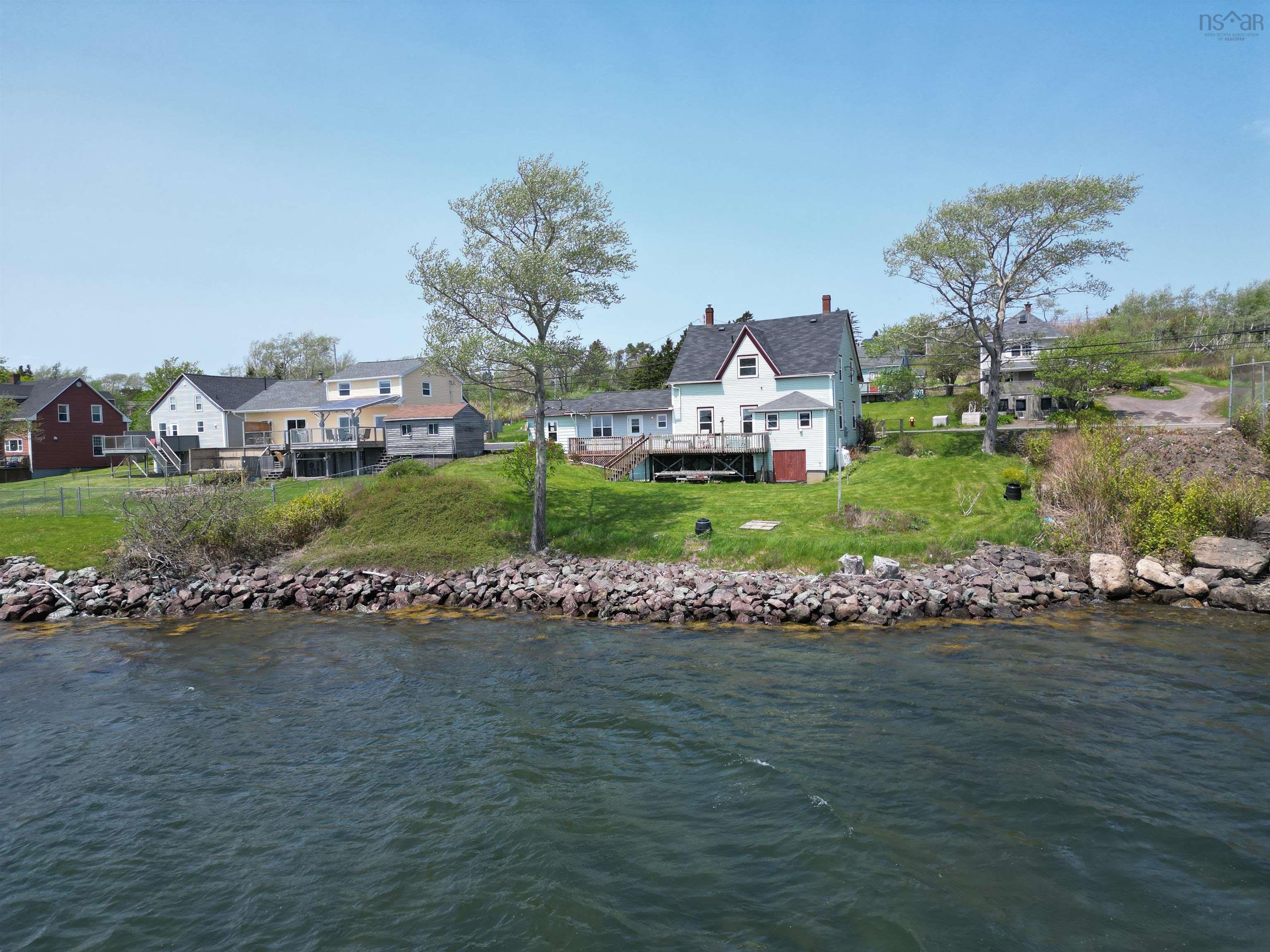 $249,000.00: 740 Veterans Memorial Drive, Arichat