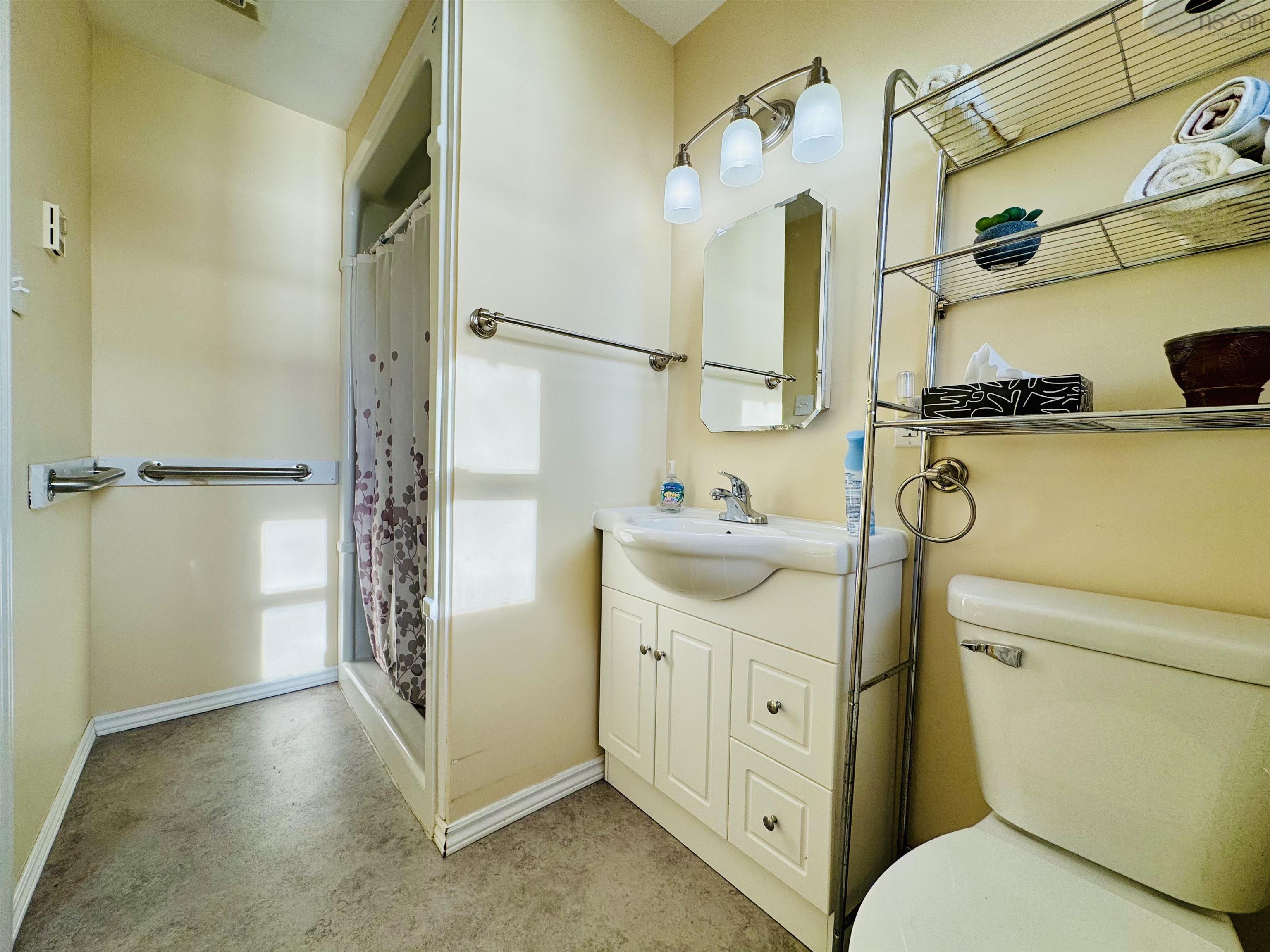 $249,000.00: 740 Veterans Memorial Drive, Arichat