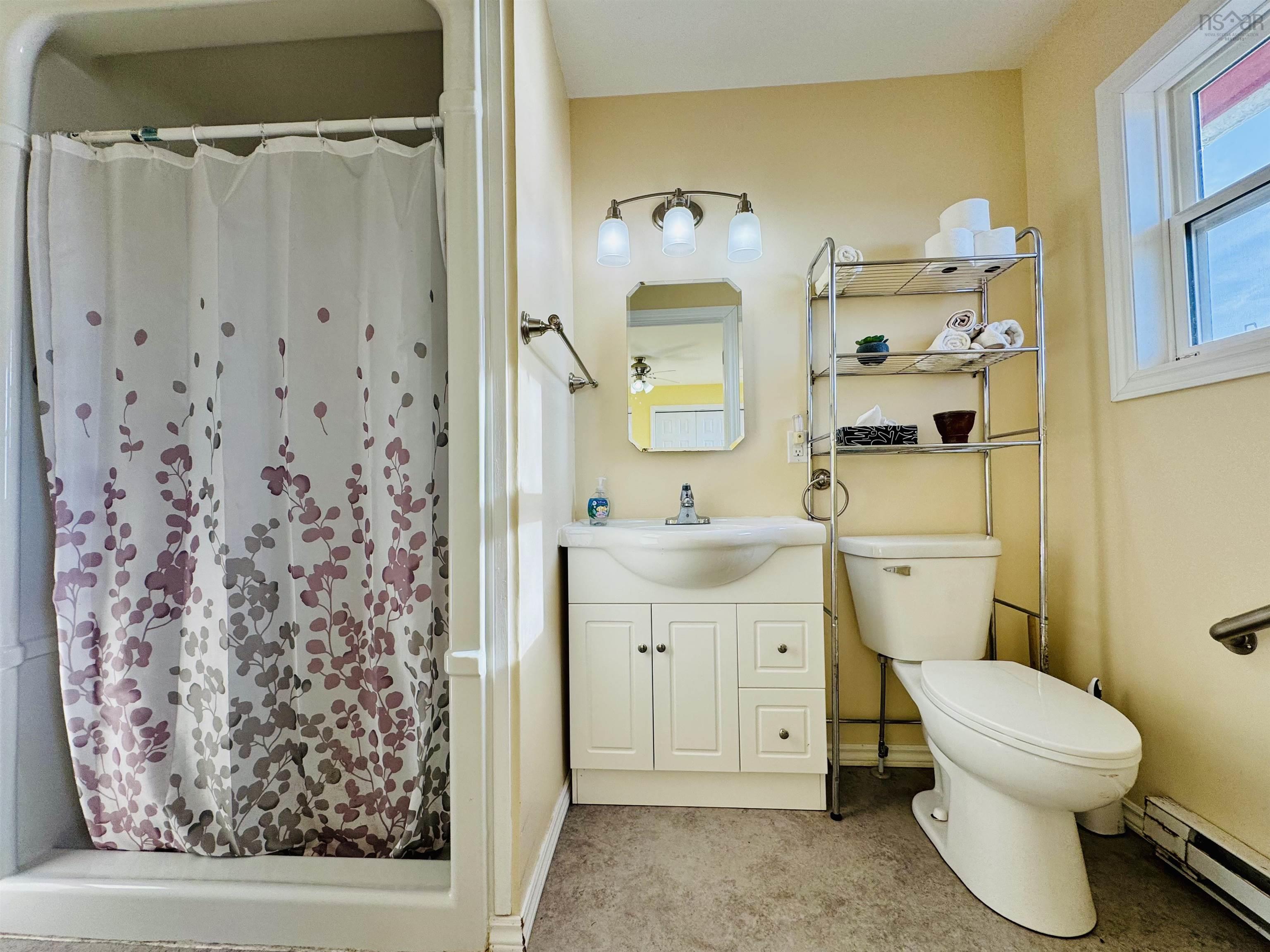 $249,000.00: 740 Veterans Memorial Drive, Arichat