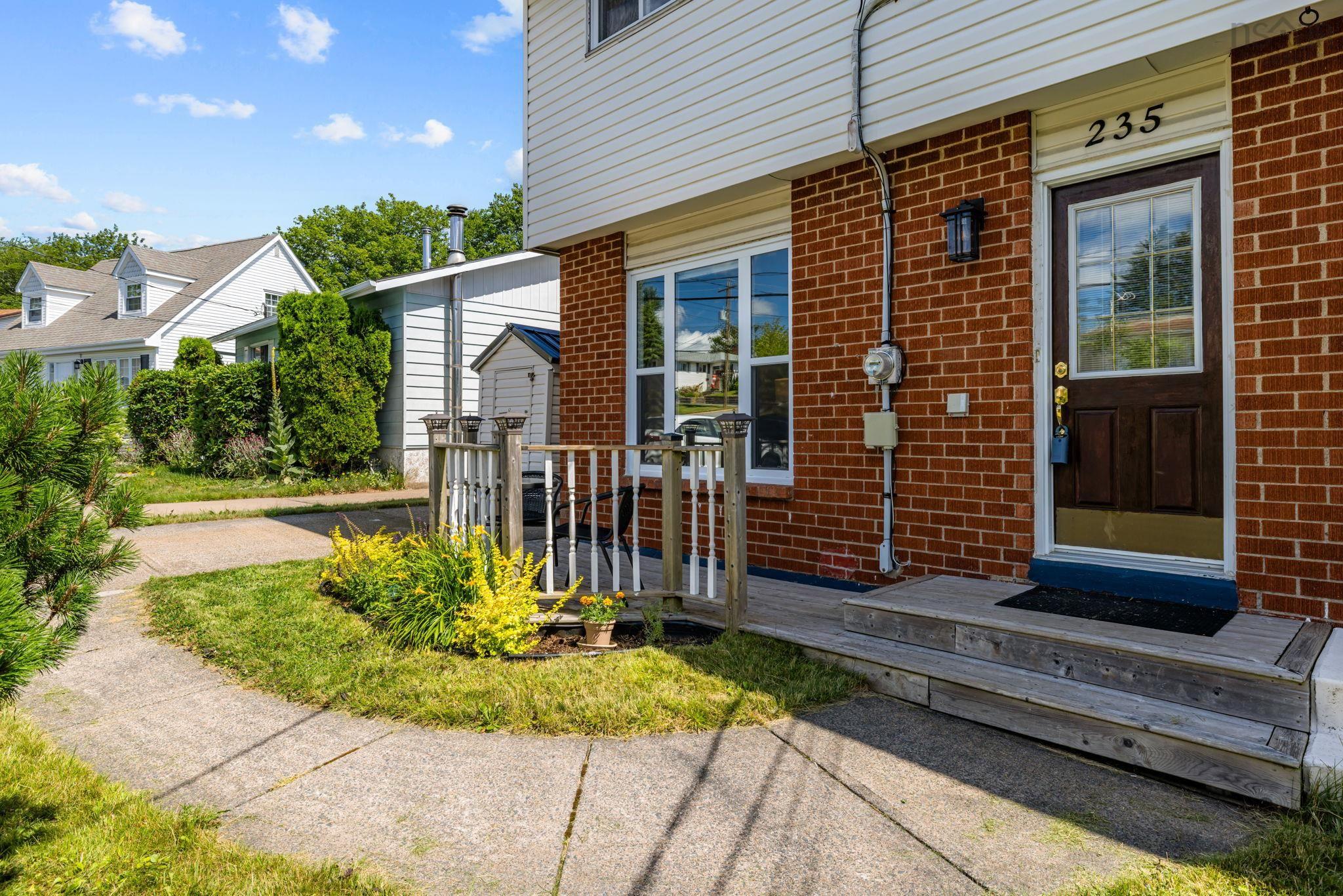 $434,900.00: 235 Poplar Drive, Cole Harbour