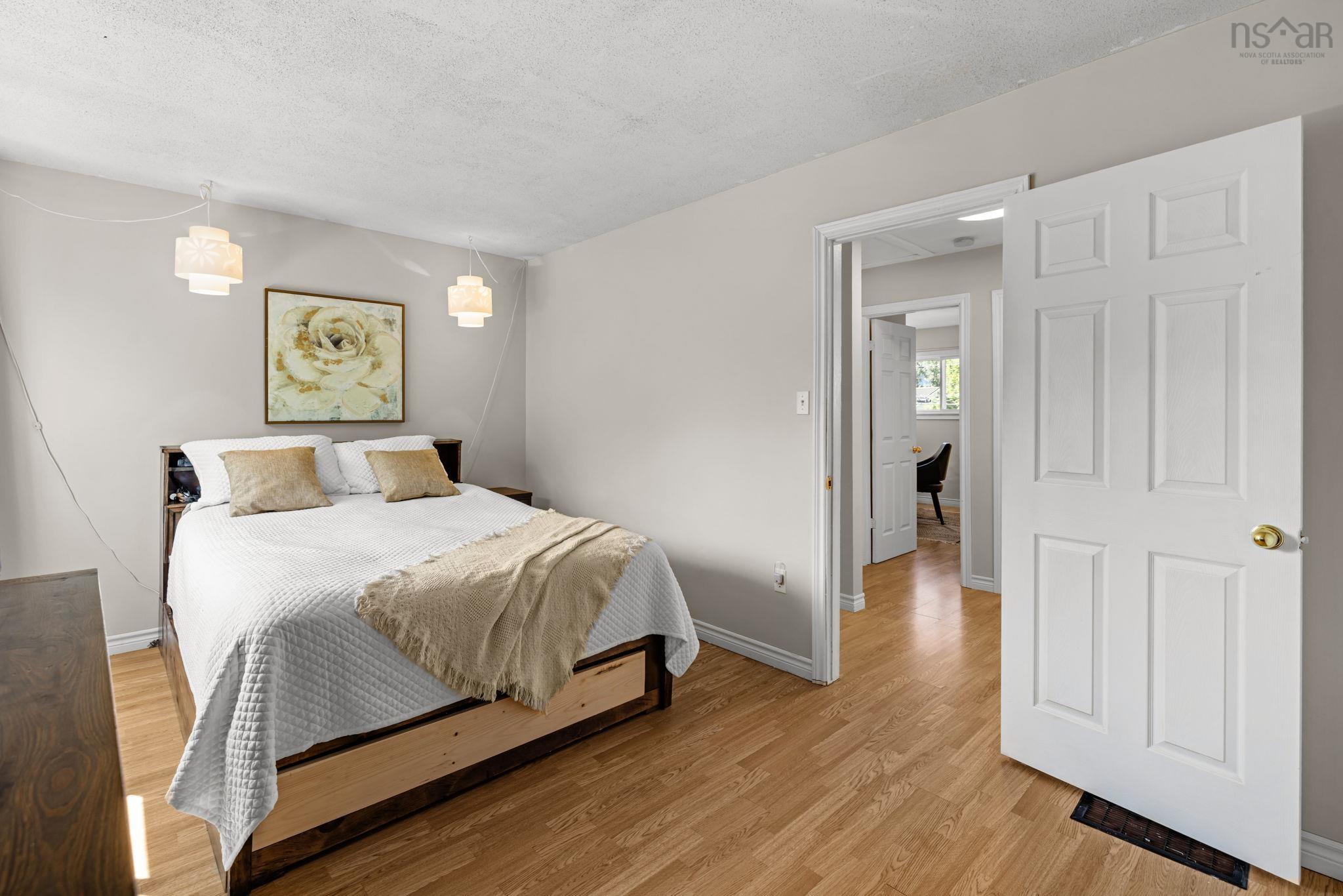 $434,900.00: 235 Poplar Drive, Cole Harbour