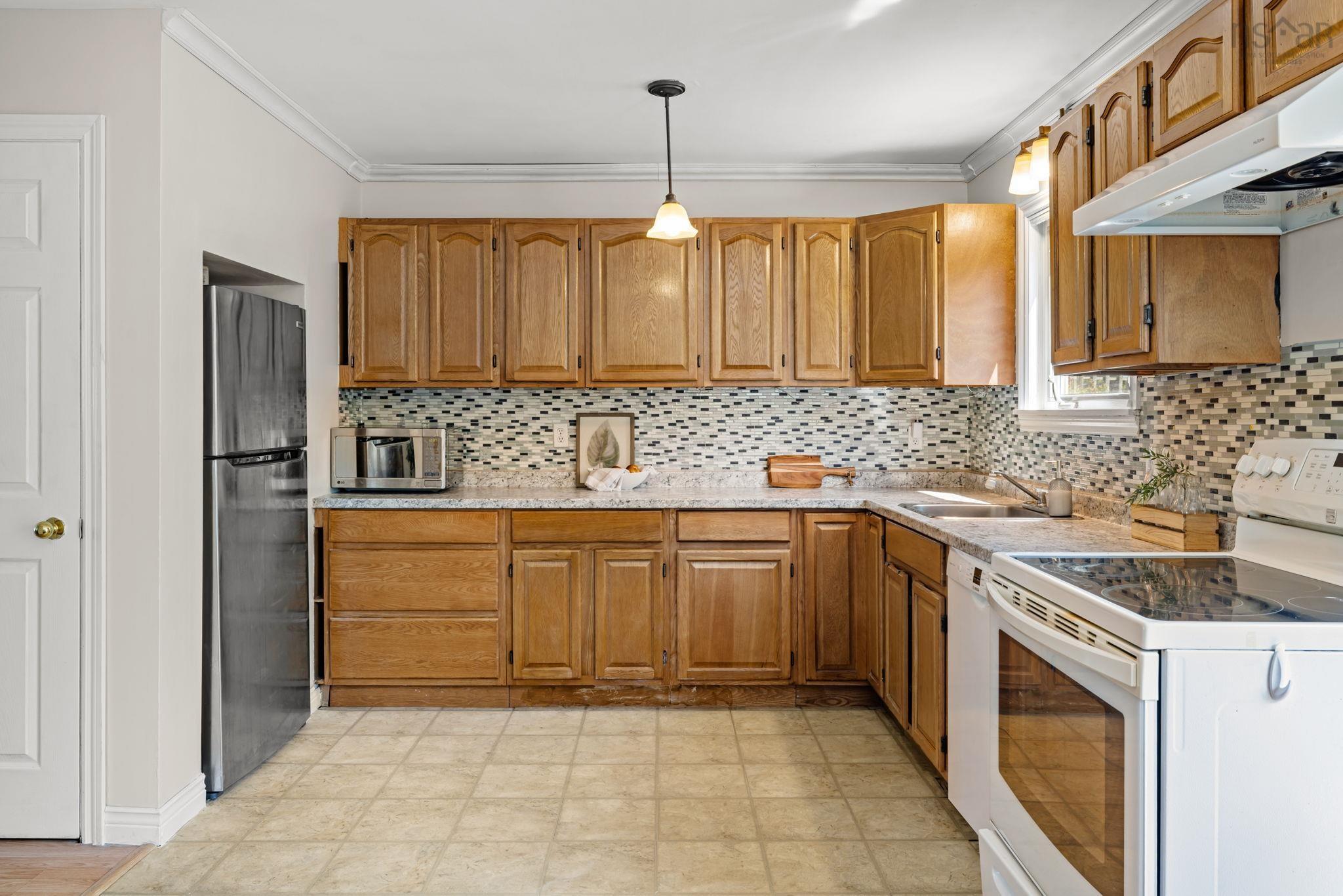 $434,900.00: 235 Poplar Drive, Cole Harbour