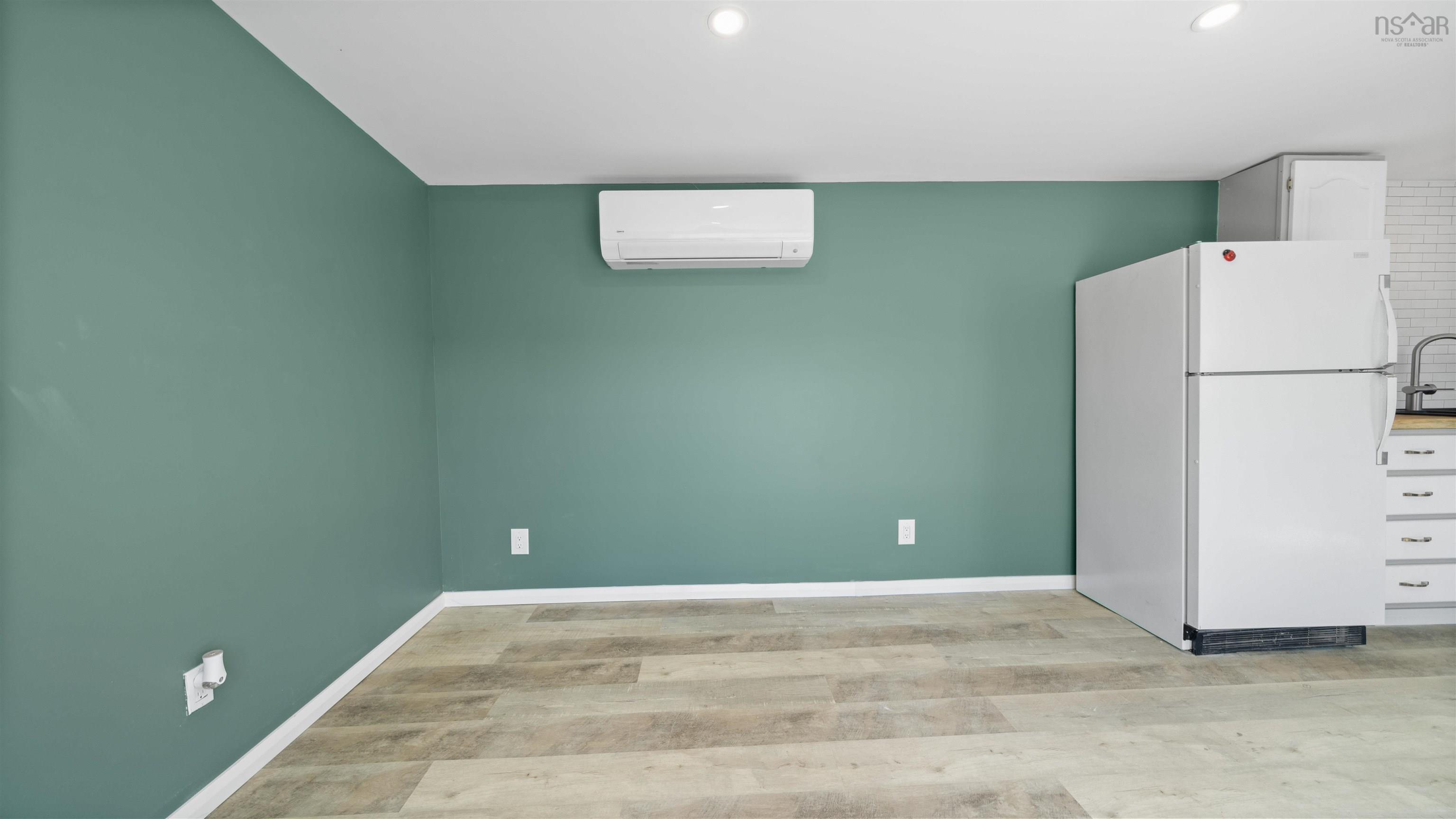 $189,000.00: 158 Hilltop Drive, Lower Sackville