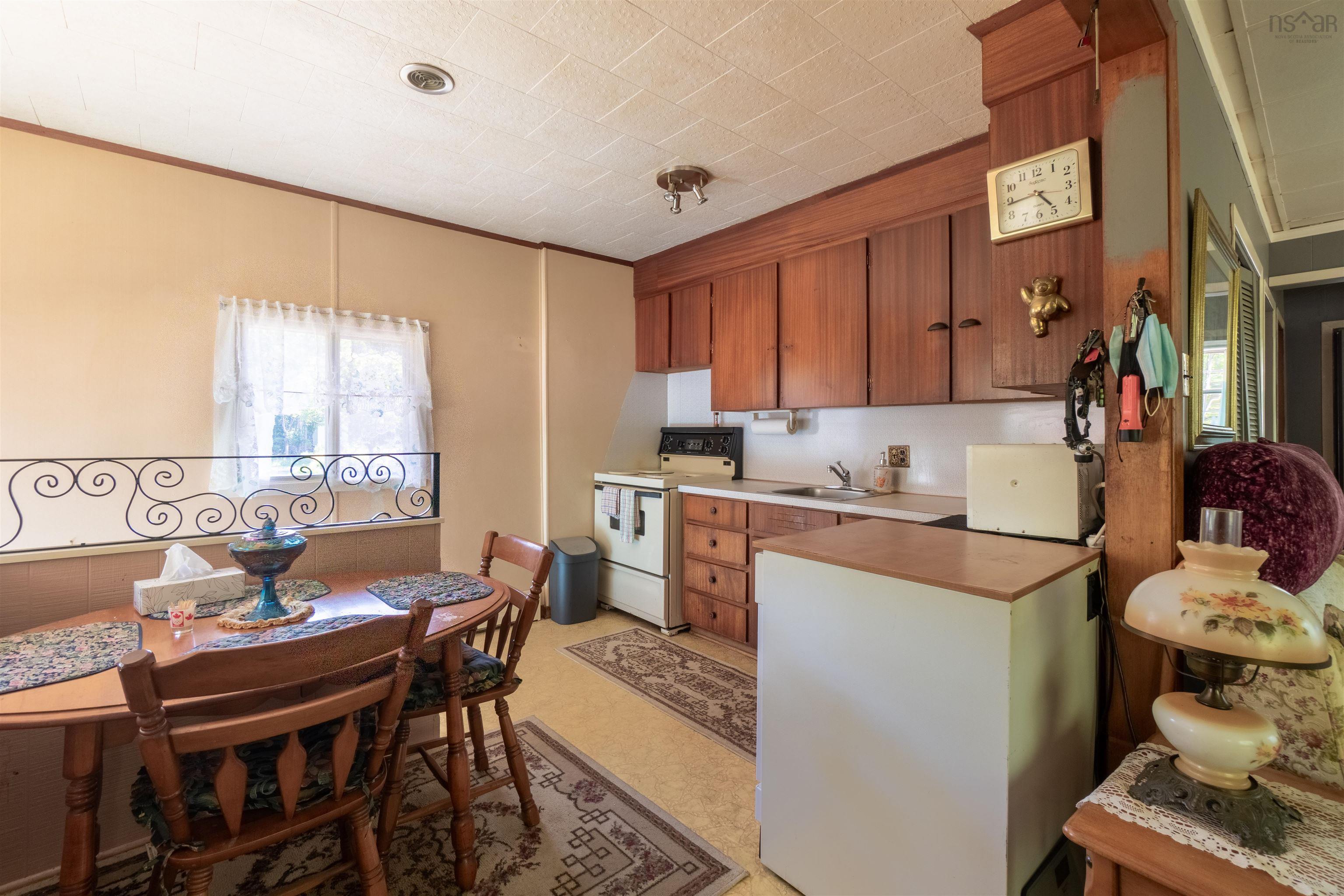 $349,900.00: 79 Hamshaw Drive, Halifax