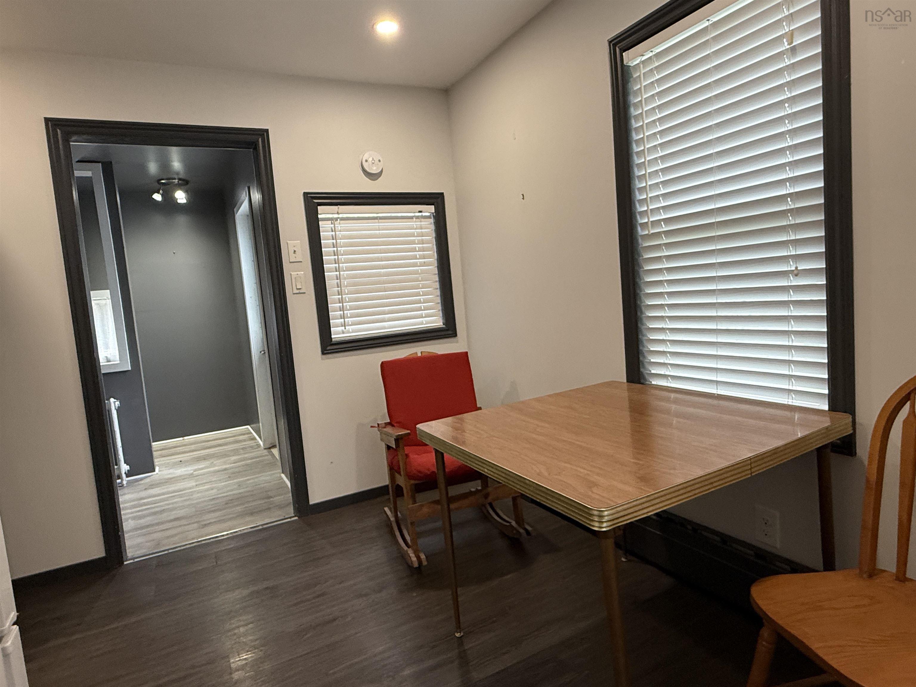 $259,900.00: 40 Claremont Avenue, Stellarton