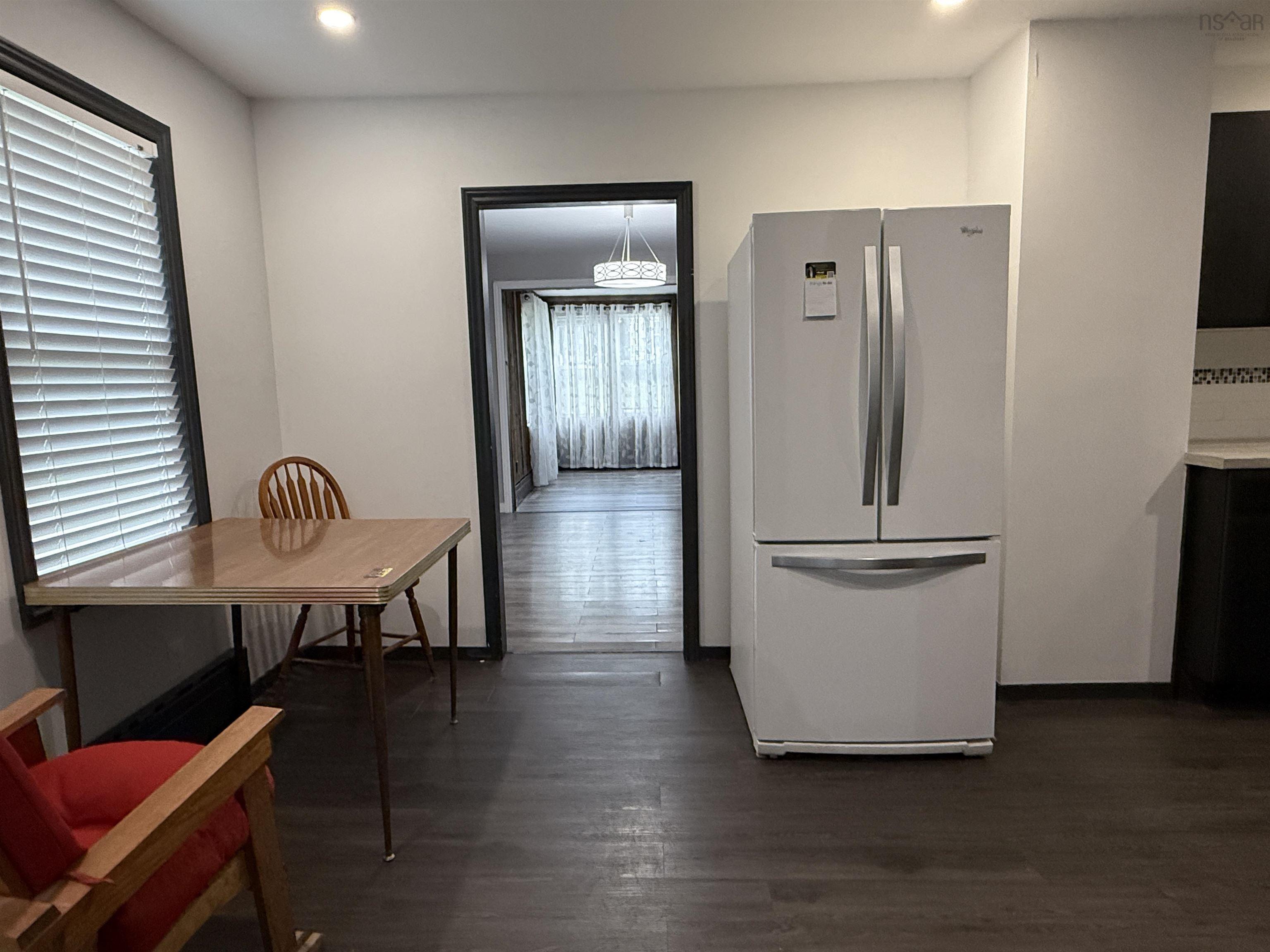 $259,900.00: 40 Claremont Avenue, Stellarton