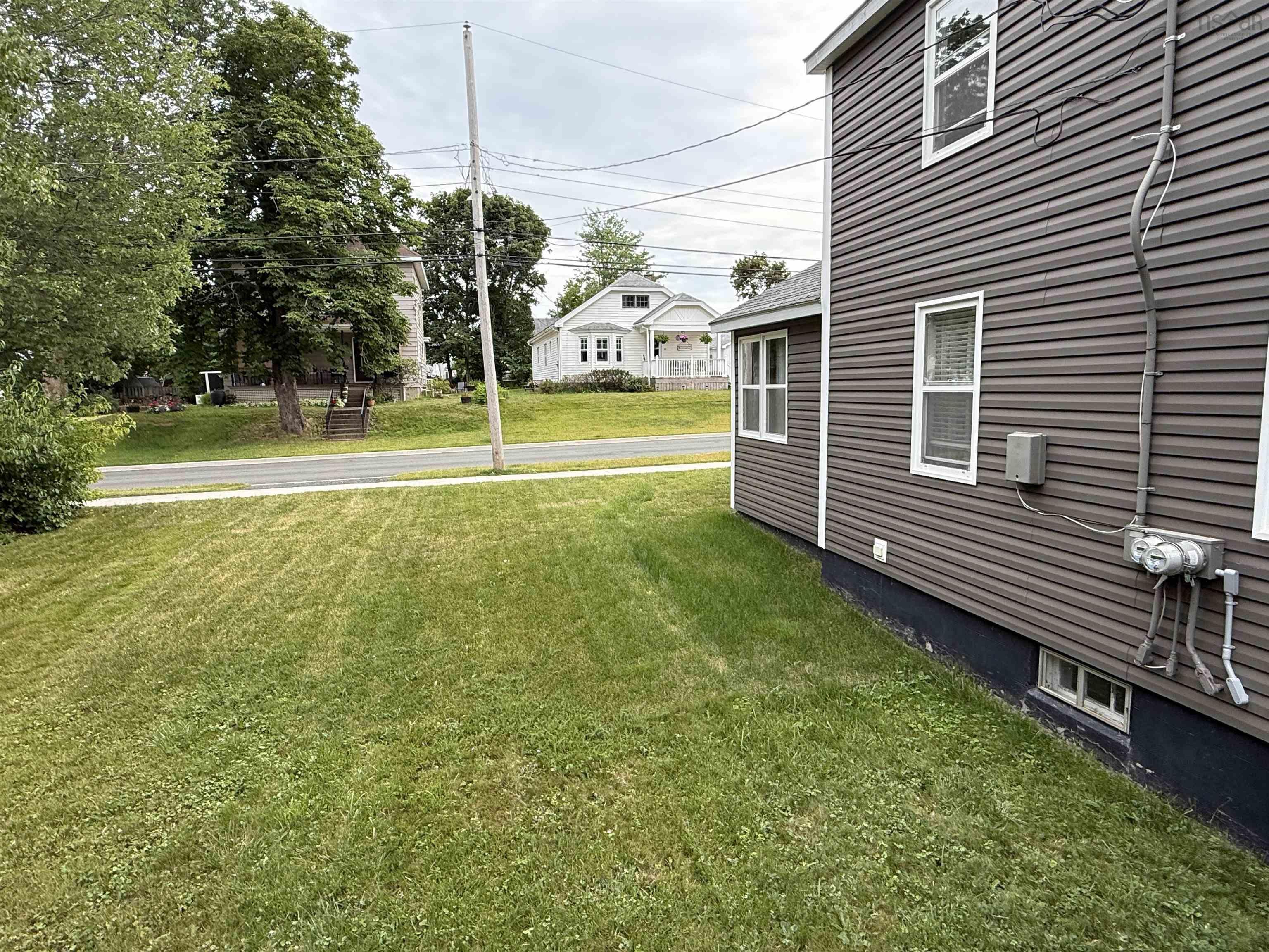 $259,900.00: 40 Claremont Avenue, Stellarton