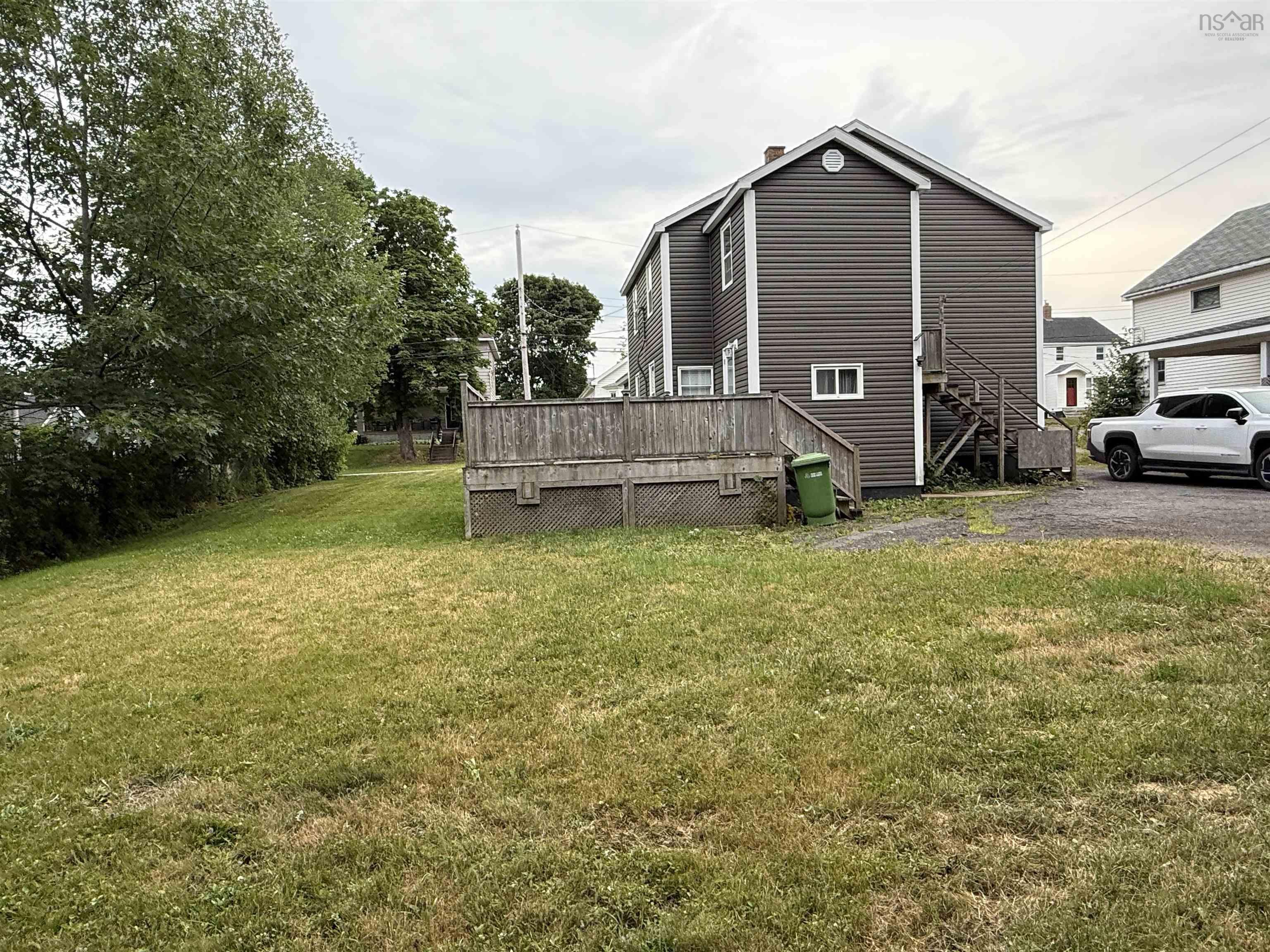 $259,900.00: 40 Claremont Avenue, Stellarton