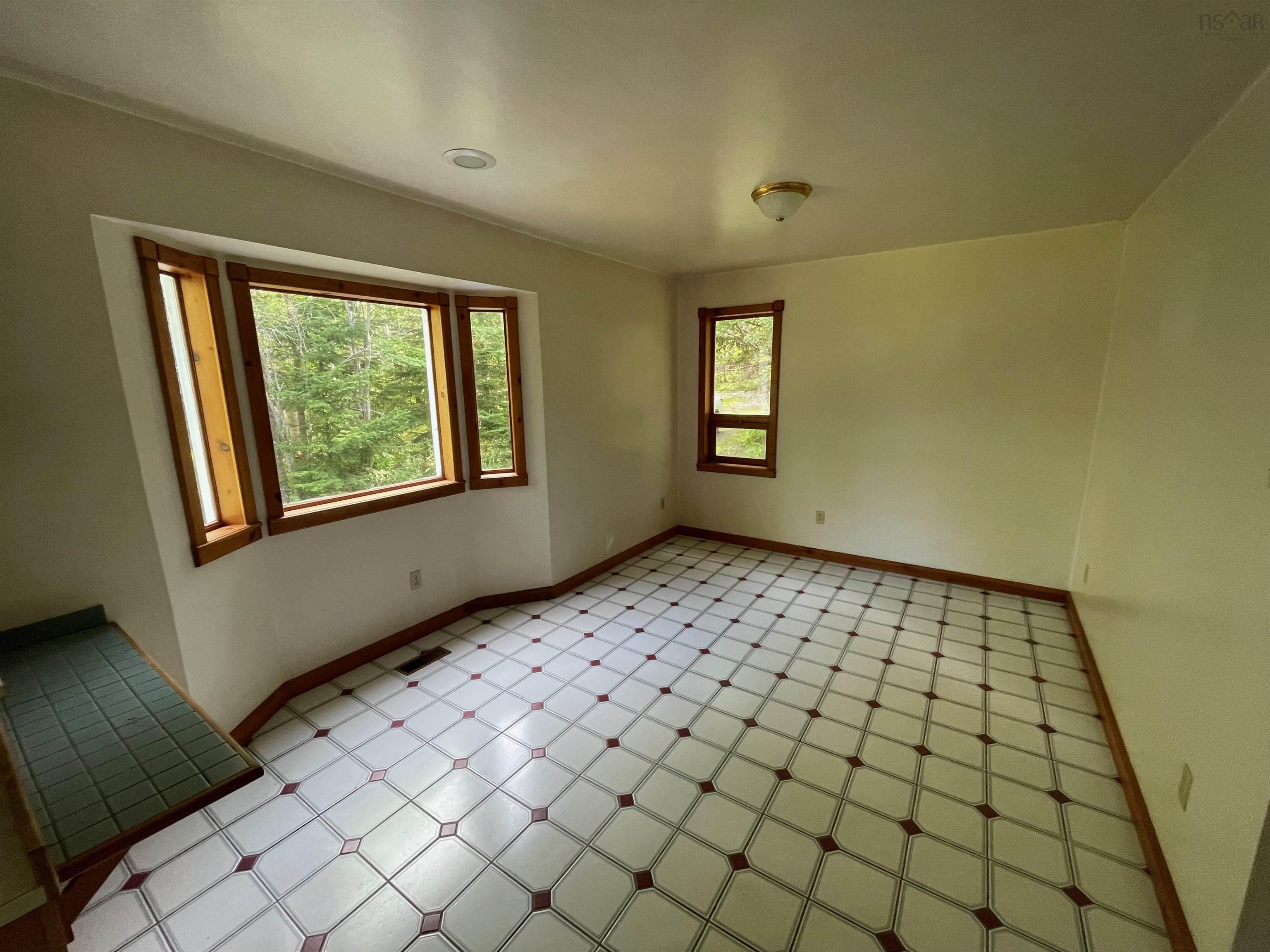 $299,999.00: 5536 East Bay Highway, Ben Eoin