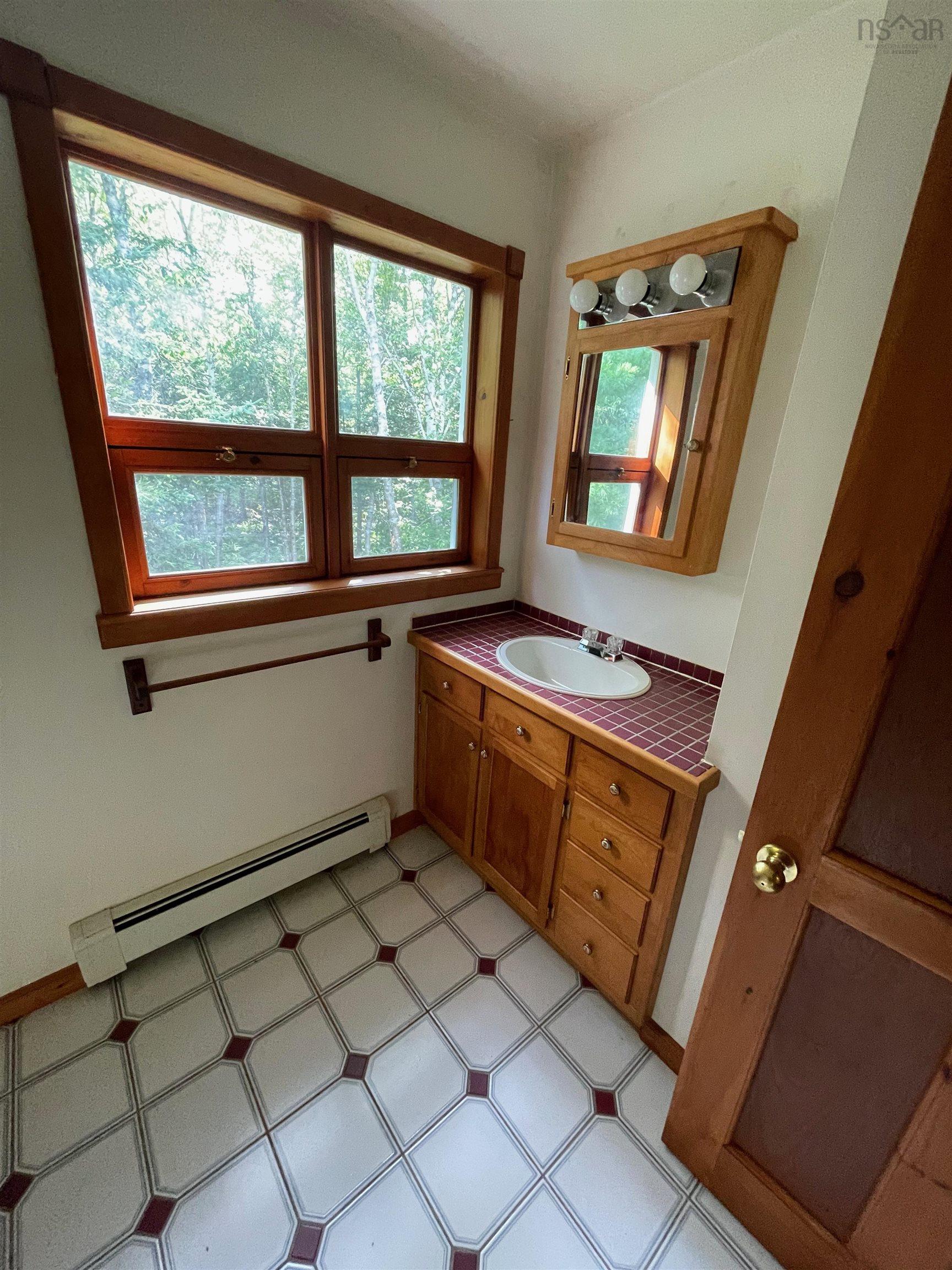 $299,999.00: 5536 East Bay Highway, Ben Eoin