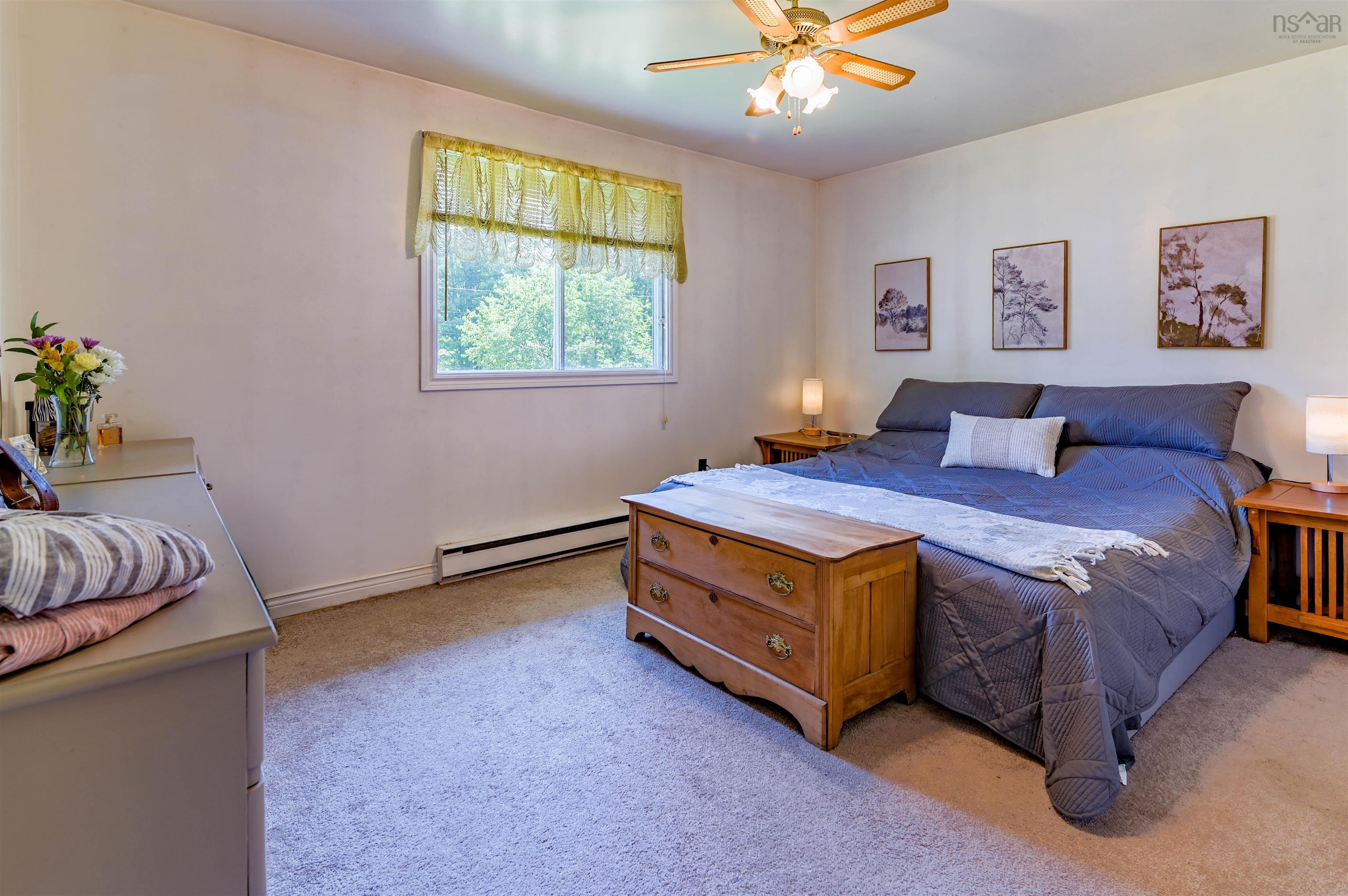 $650,000.00: 1353 Pinecrest Drive, Coldbrook