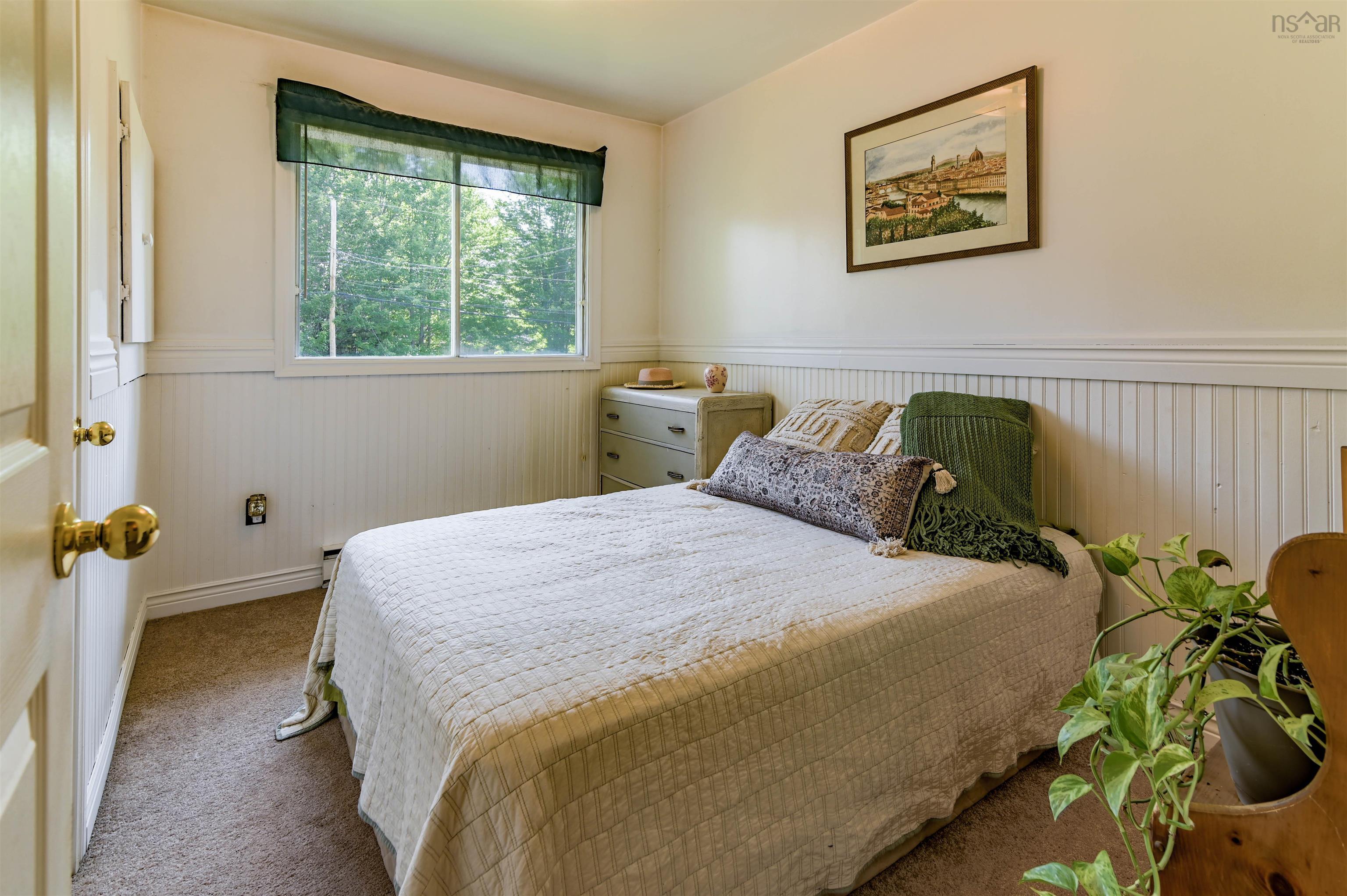 $650,000.00: 1353 Pinecrest Drive, Coldbrook