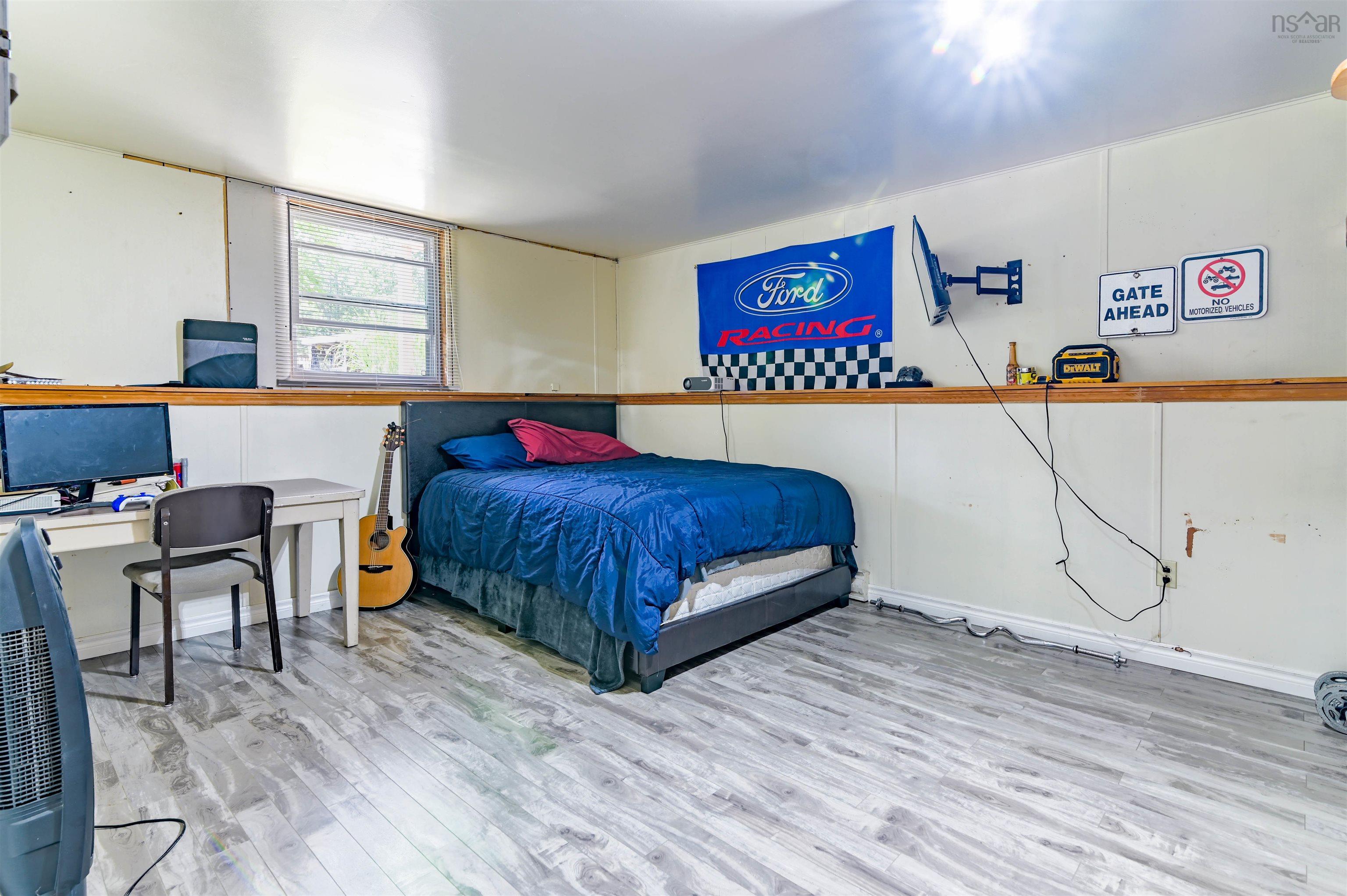 $650,000.00: 1353 Pinecrest Drive, Coldbrook